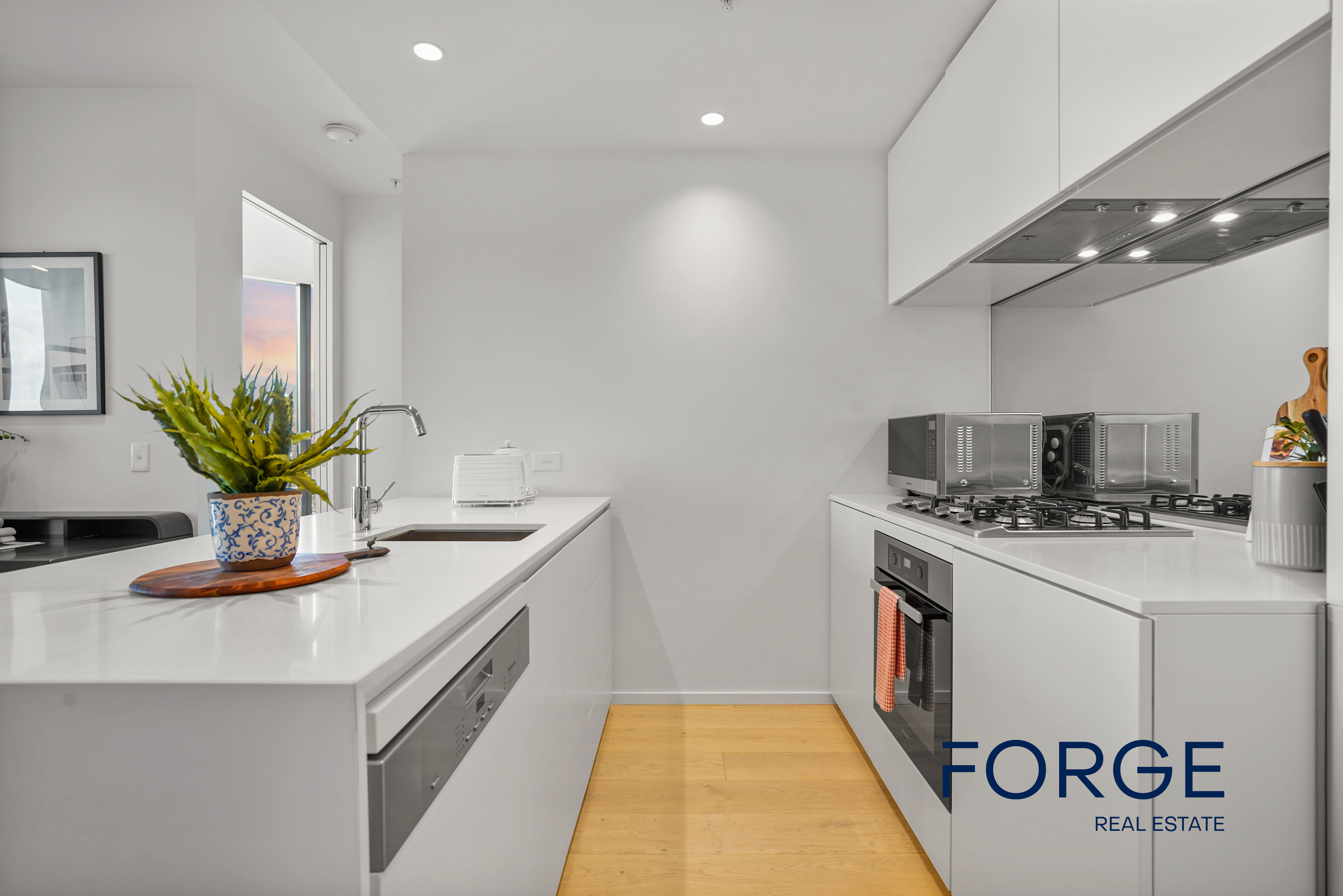 3406e/18 Hoff Boulevard, Southbank, Vic, 3006 - Image 3