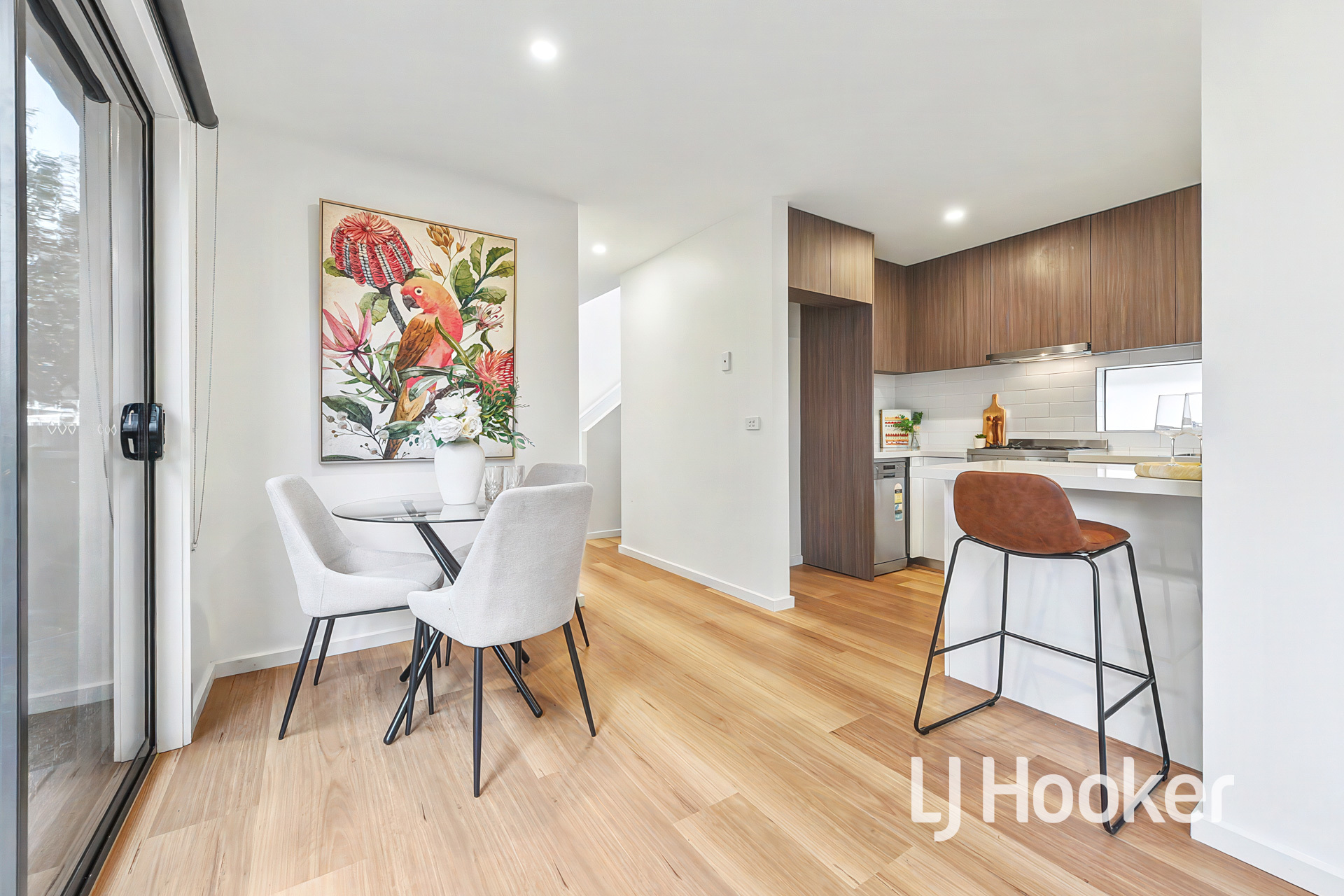 2 27 NEW STREET, DANDENONG VIC 3175 - Image 4