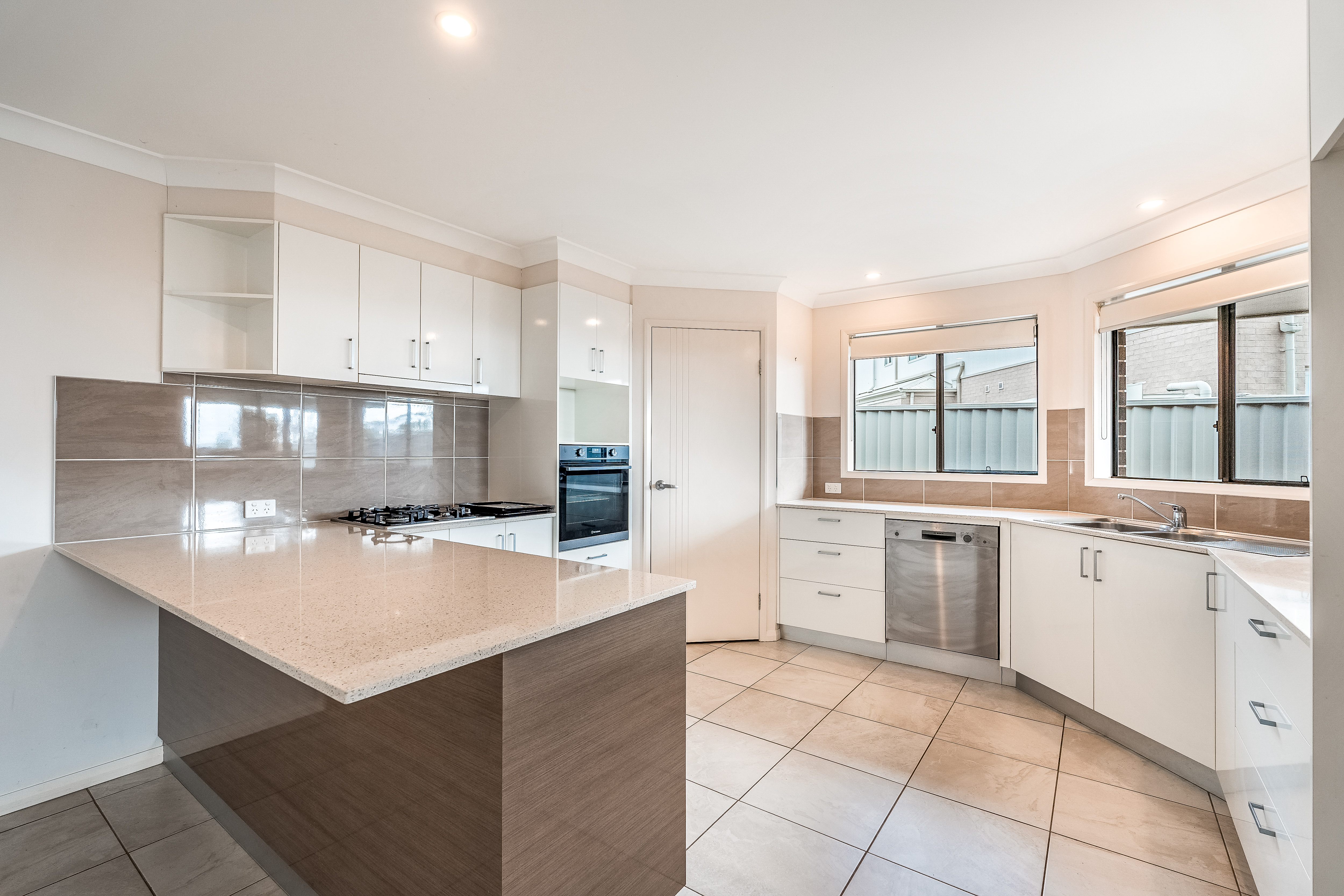 3-bedroom unit at UNIT 2 10 AVALON AVENUE, Wollongbar NSW 2477, Ballina, New South Wales
