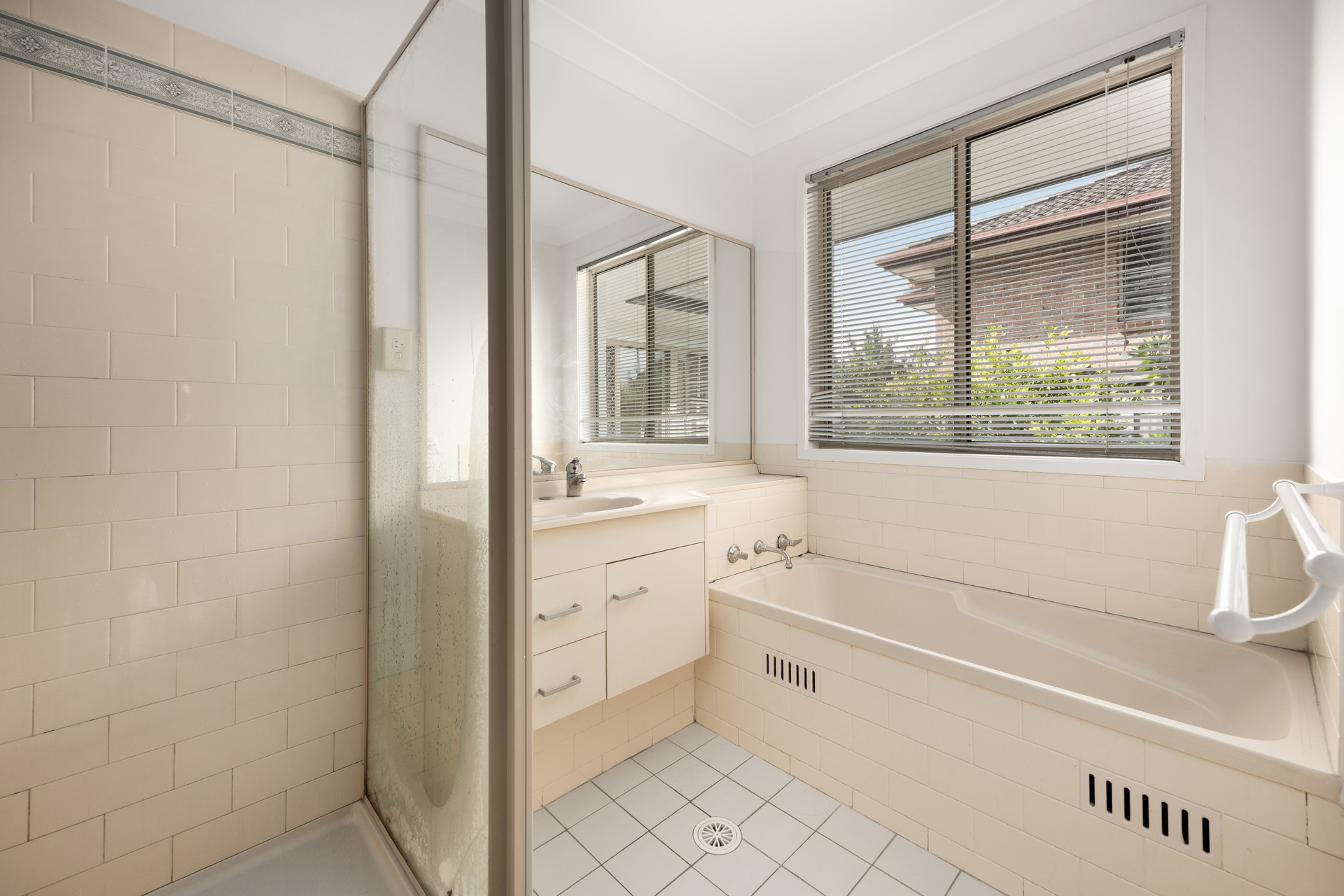 4-bedroom house at 26 Victor Road, Brookvale, NSW 2100, Northern Beaches, New South Wales