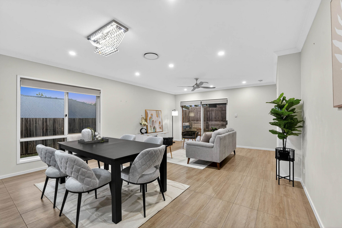 142 WOODLINE DRIVE, Spring Mountain QLD 4300 - Image 8