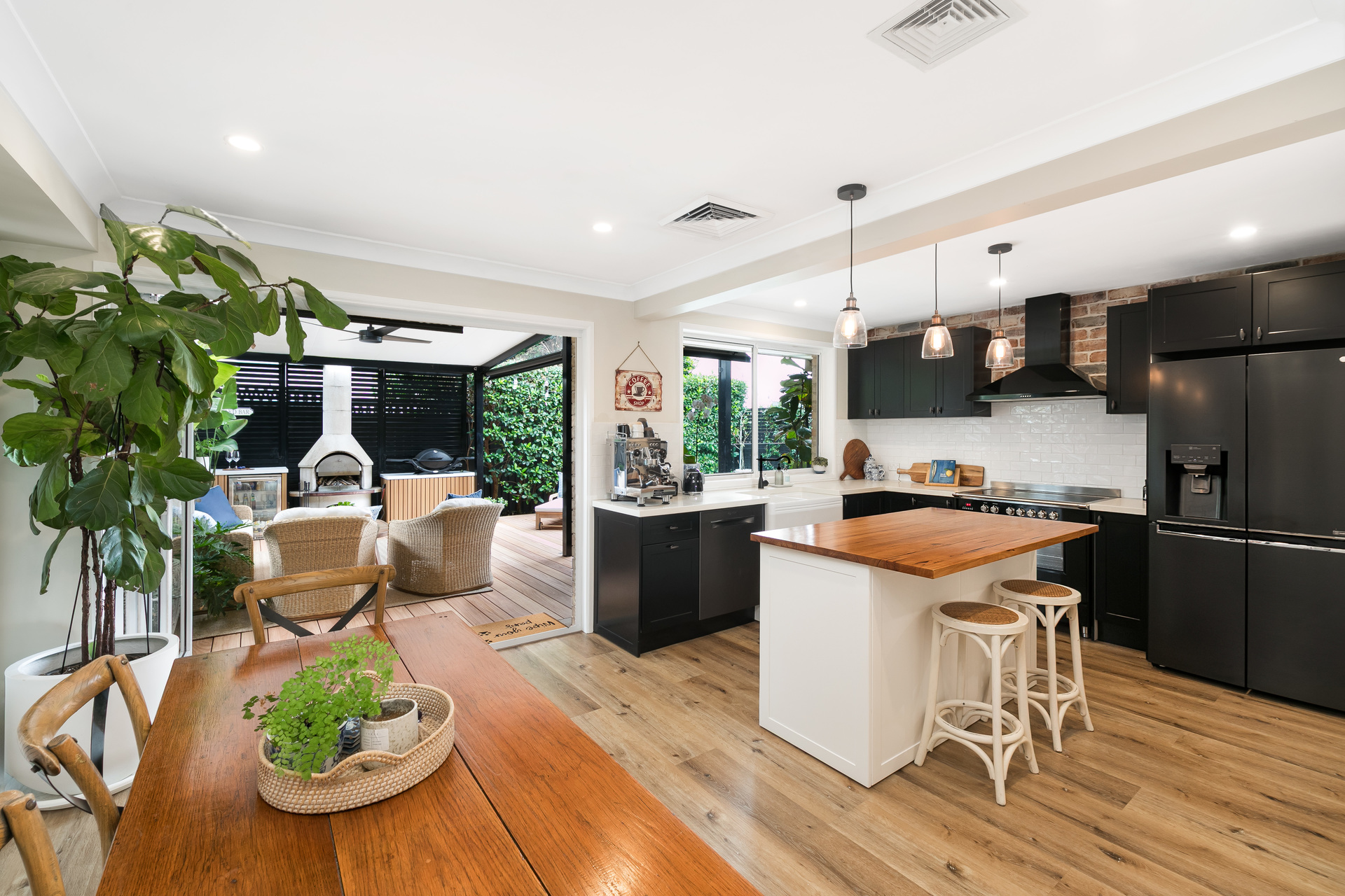 23 Yuruga Avenue, Caringbah South, NSW 2229 - Image 2