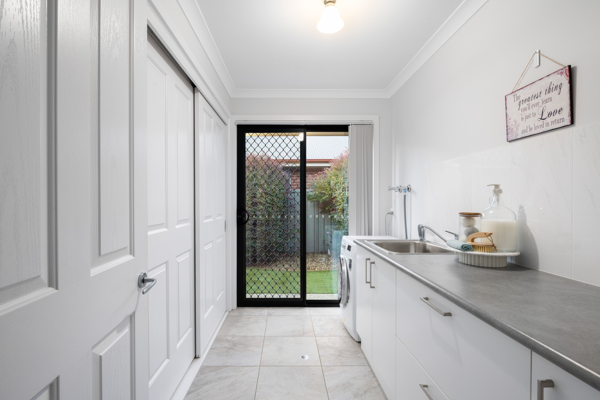 3-bedroom house at 4 Songlark Crescent, Thurgoona, NSW 2640, Albury, New South Wales