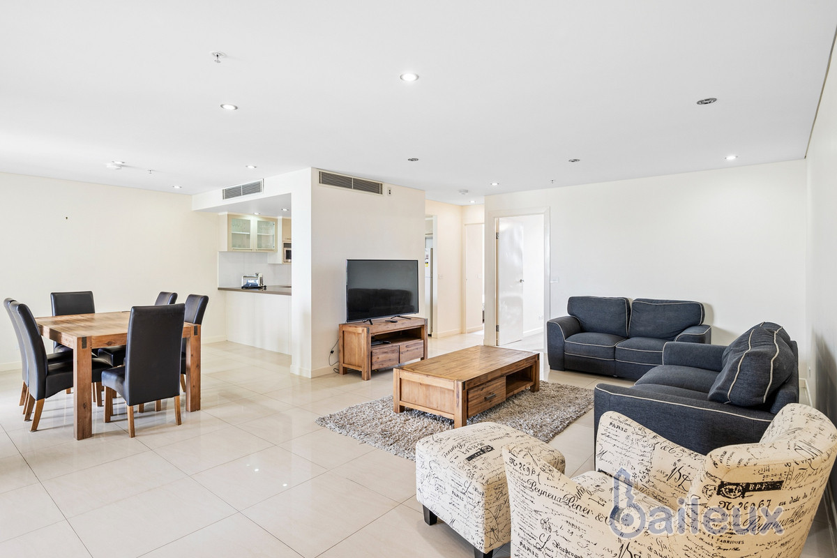 THE CROWN 303 27 RIVER STREET, MACKAY QLD 4740 - Image 4