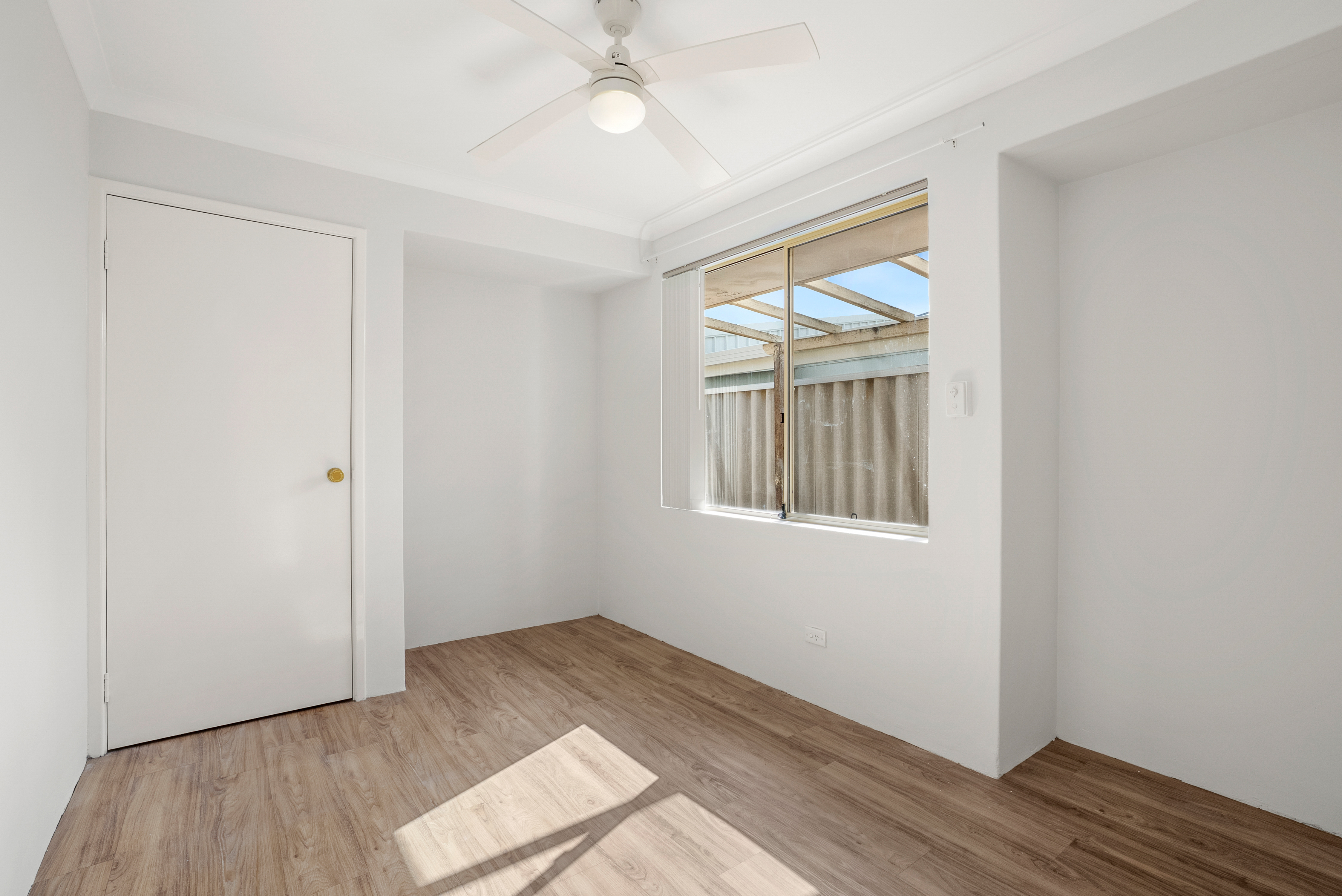 5 Lisbon Place, Warnbro, WA 6169 - Image 10