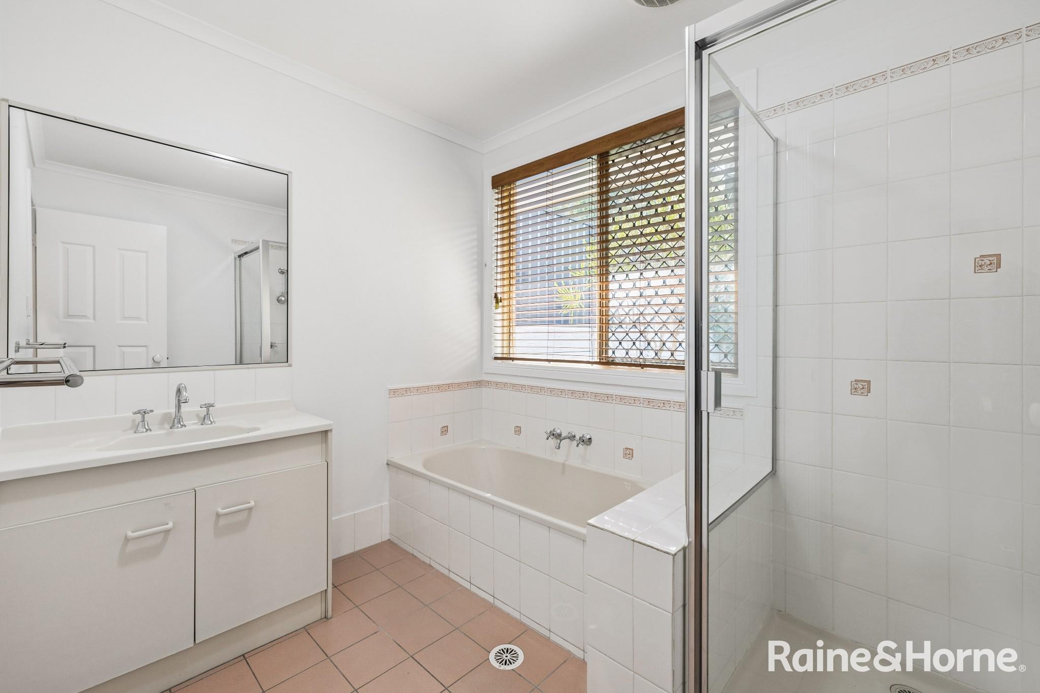 4-bedroom house at 4 Monarch Court, Kallangur, QLD 4503, Moreton Bay, Queensland