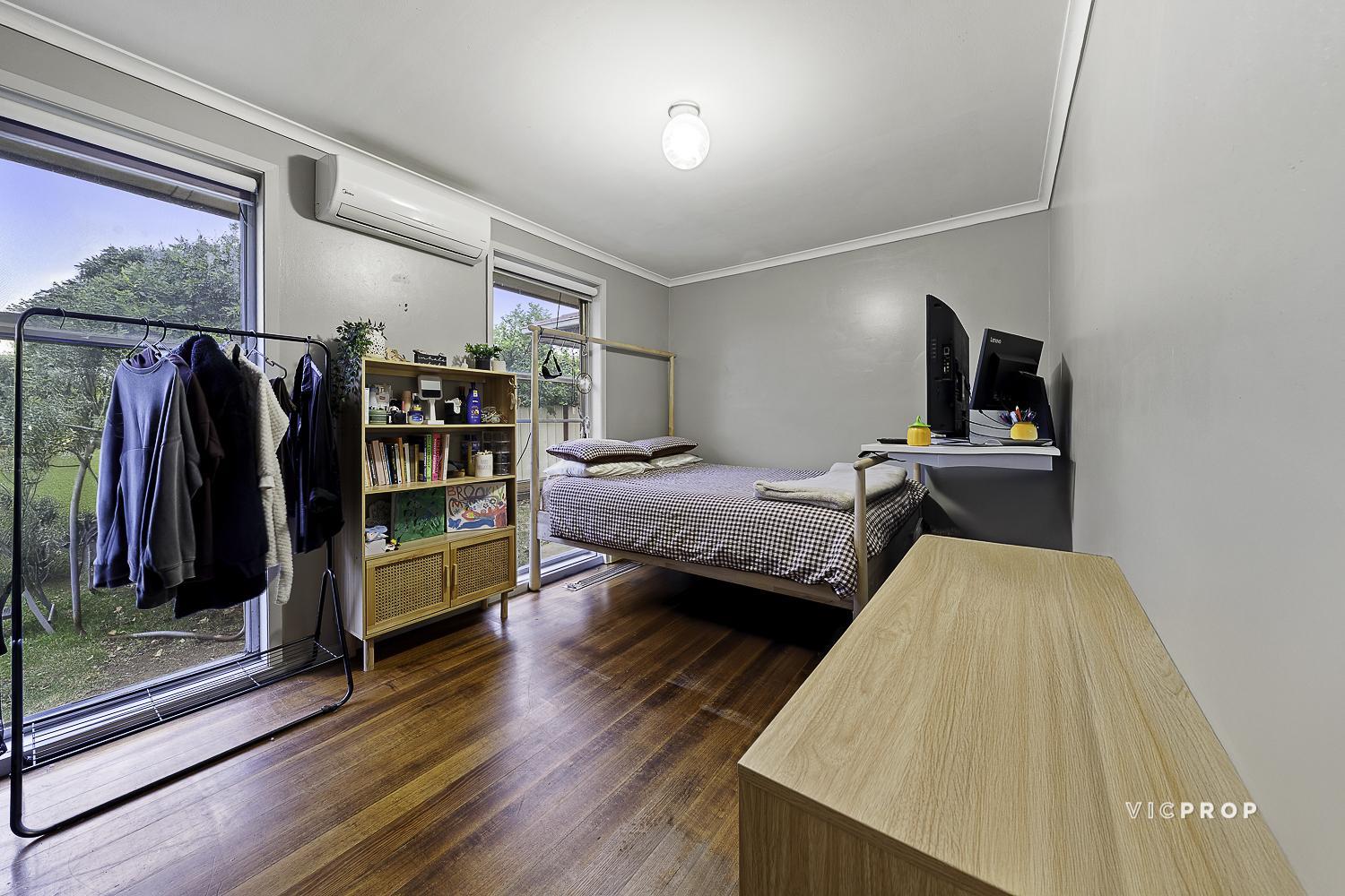 16 Bennett Street, Sunshine West, Vic, 3020 - Image 7