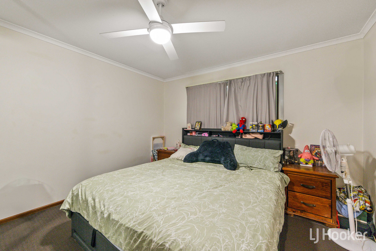 13 Banksia Crescent, Craigmore, SA 5114 - Image 8