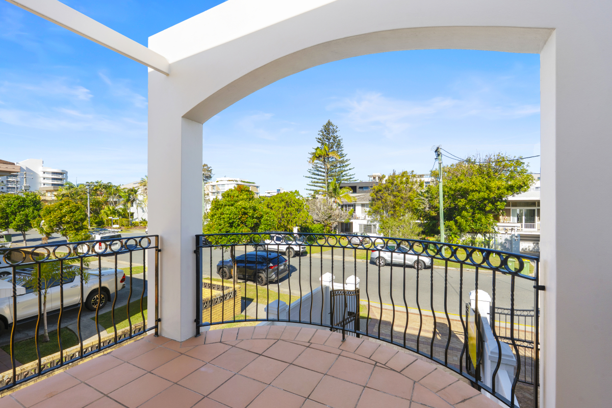 3-bedroom unit at 2/29 Seashell Avenue, Mermaid Beach, QLD 4218, Gold Coast, Queensland