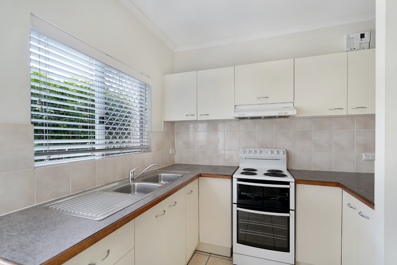 4/1 Grantala Street, Manoora, QLD 4870 - Image 4