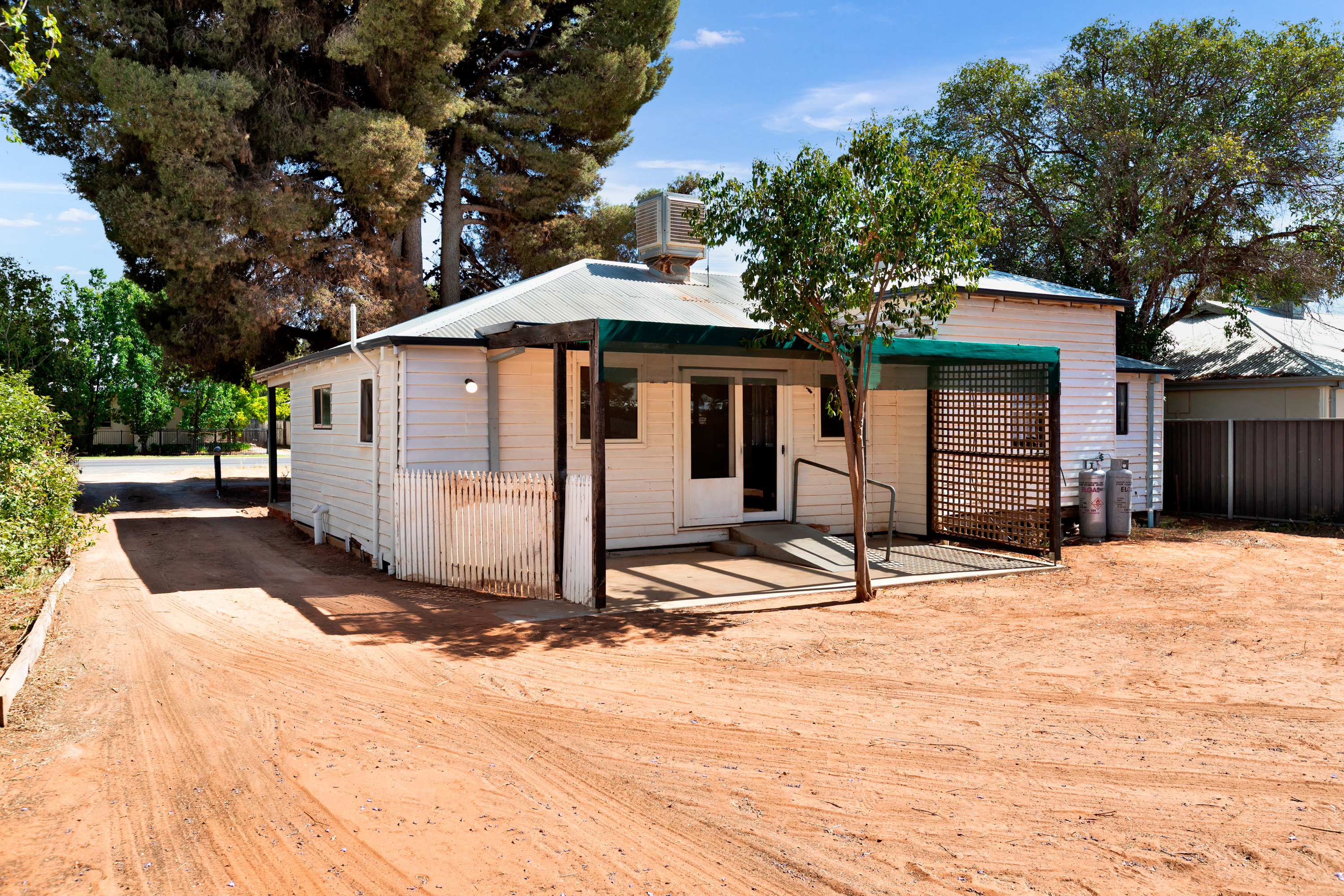 2-bedroom house at 42 Fitzroy Avenue, Red Cliffs, VIC 3496, Mildura, Victoria