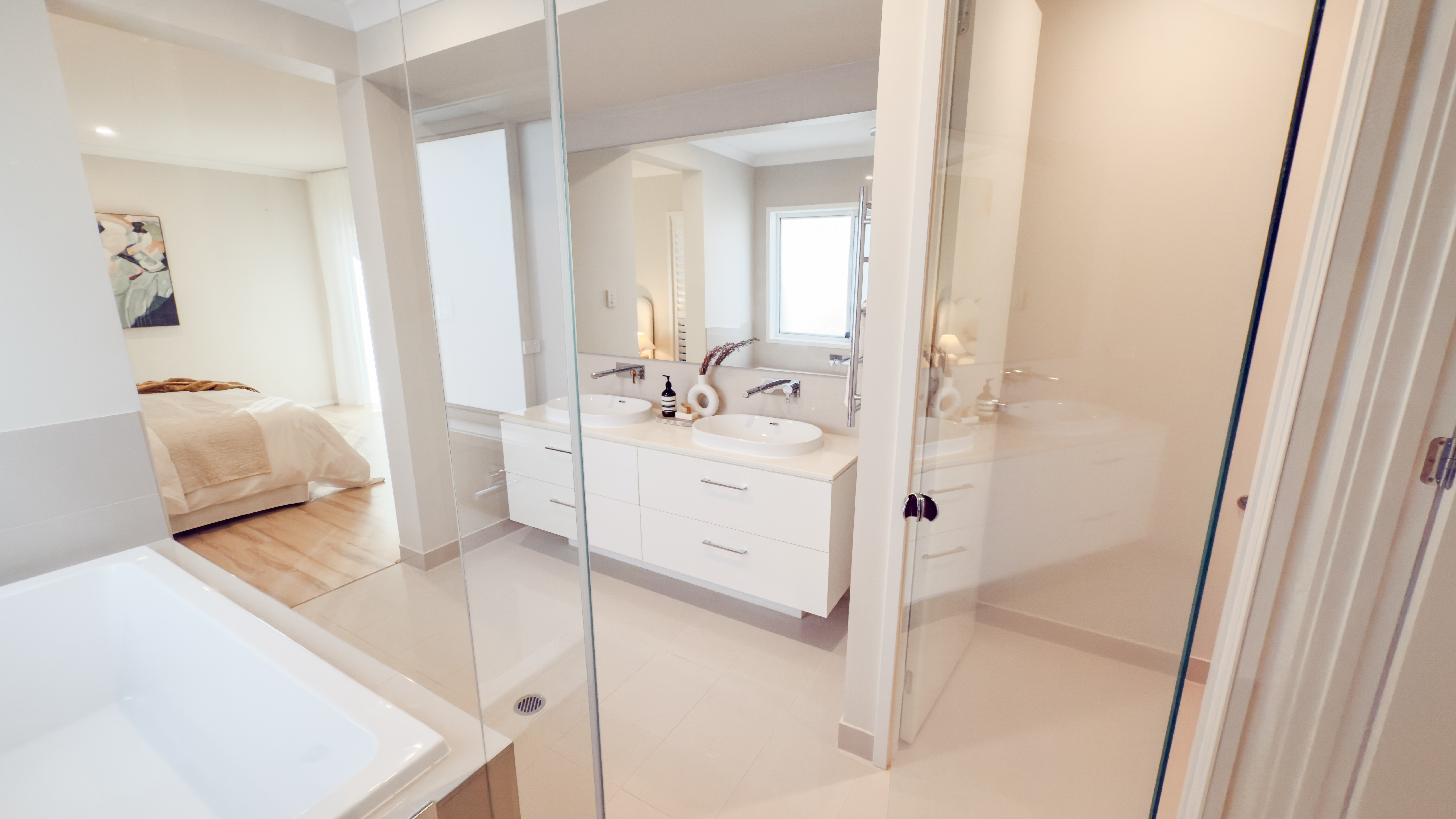 13 Bridgewater Crs, Redland Bay, Qld, 4165 - Image 8