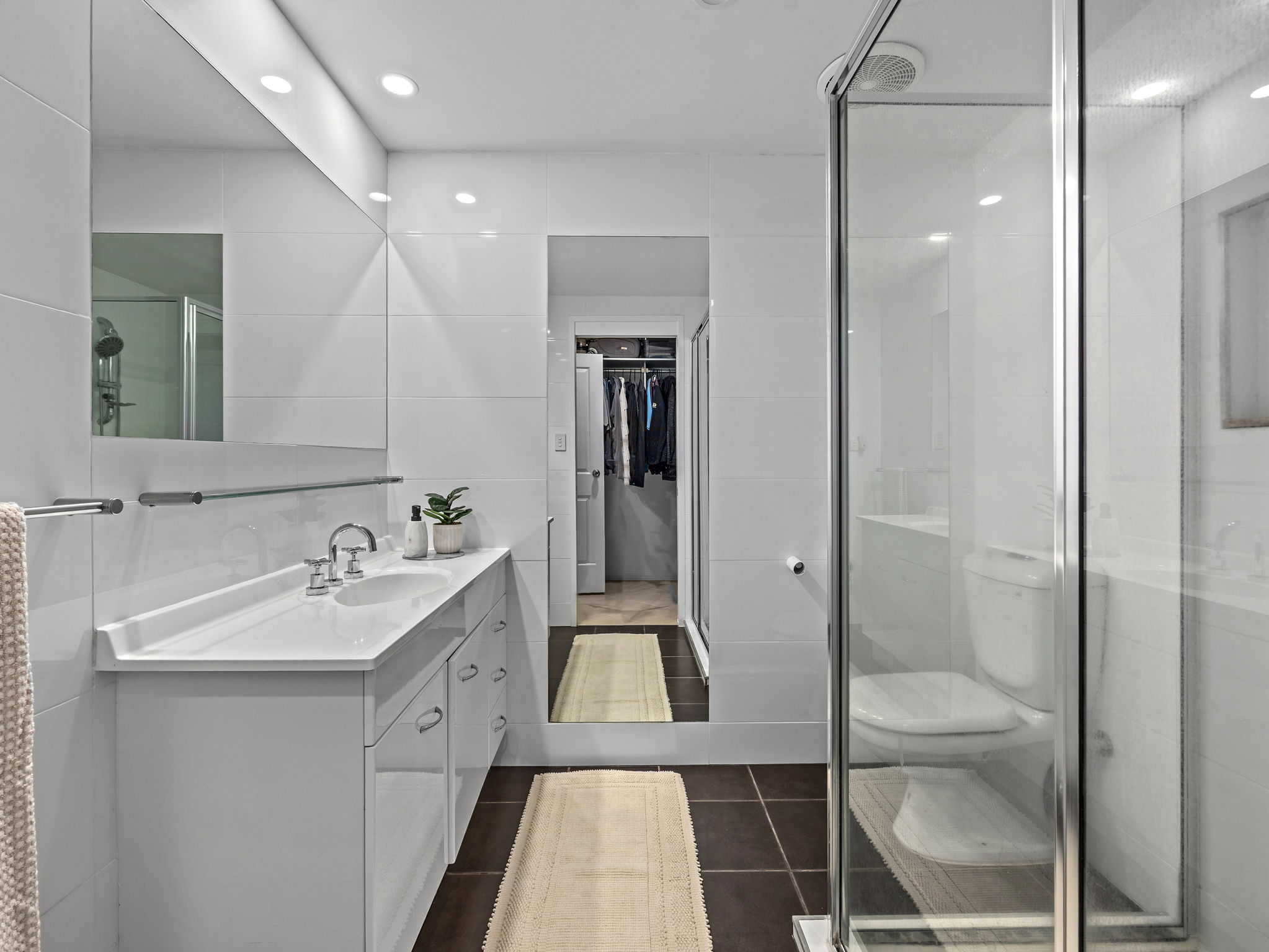 4-bedroom house at 17 Mainsail, Currumbin Waters, QLD 4223, Gold Coast, Queensland
