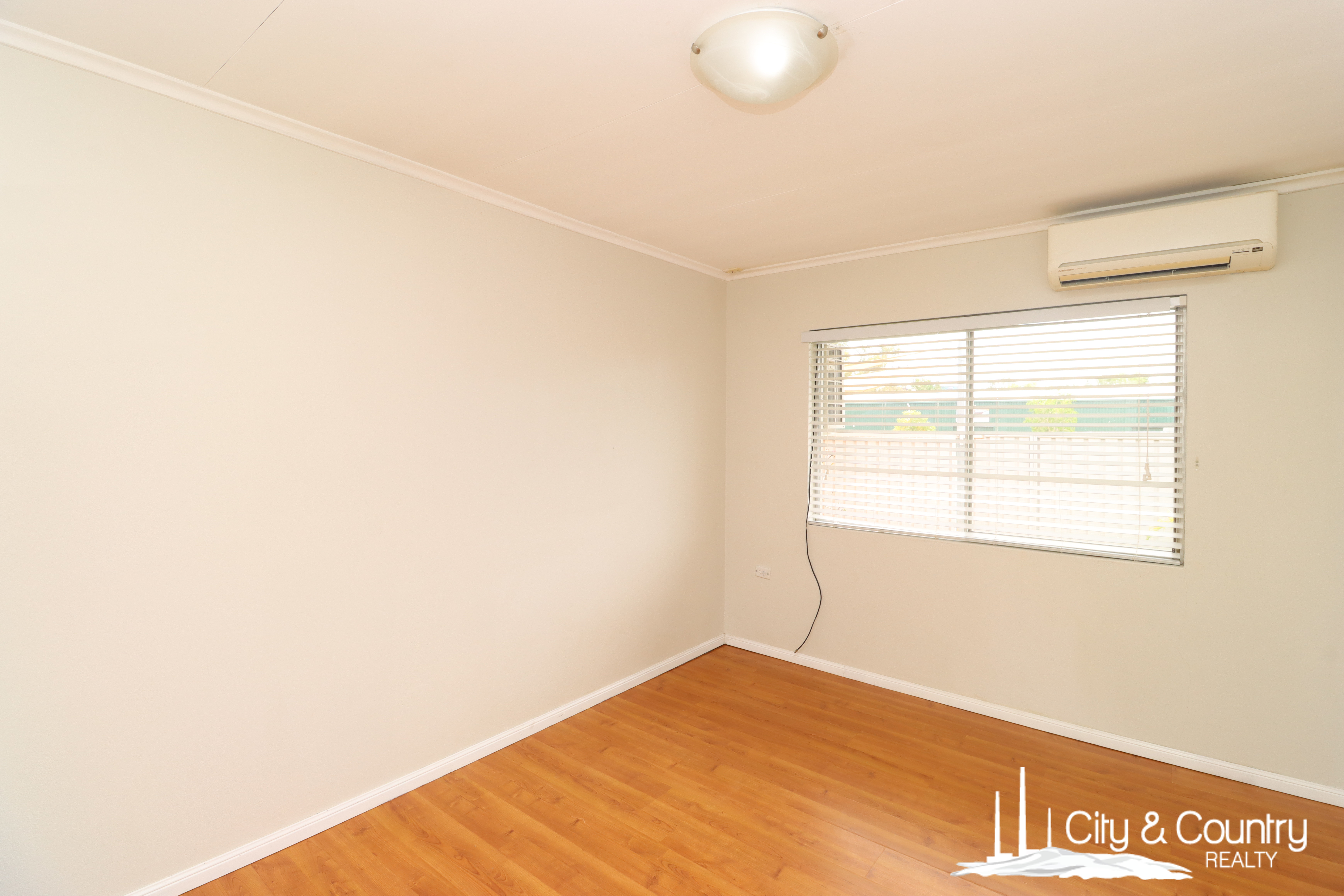 95 Spence Street, The Gap, QLD 4825 - Image 9