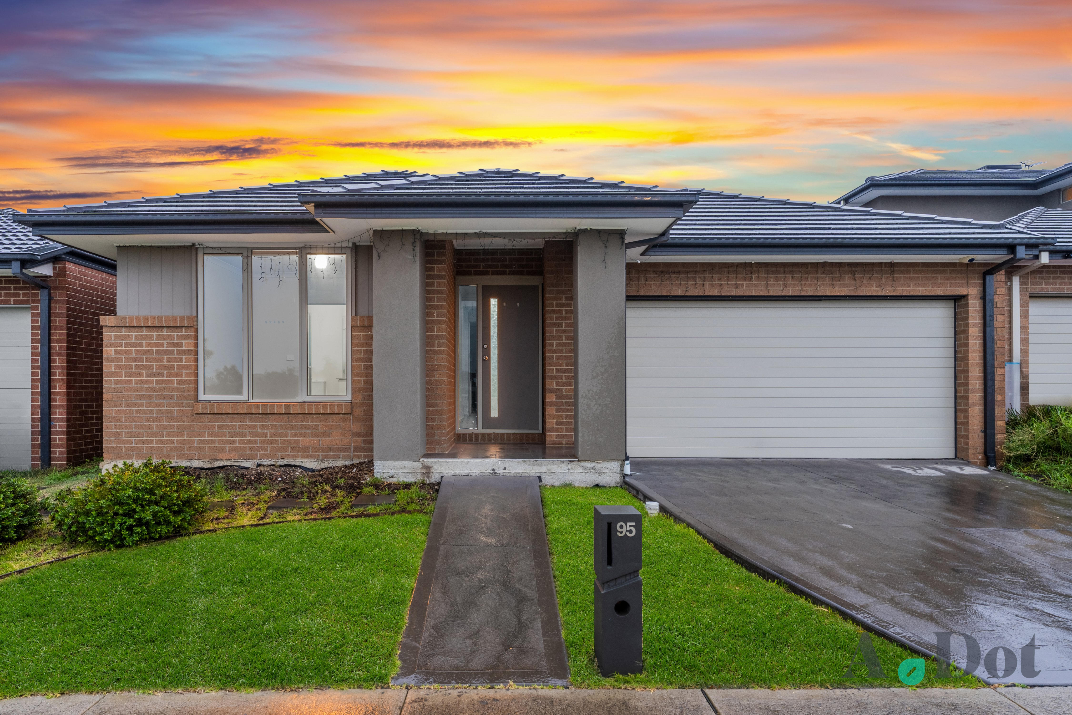 95 JUSCELINA DRIVE, Craigieburn VIC 3064 - Image 1
