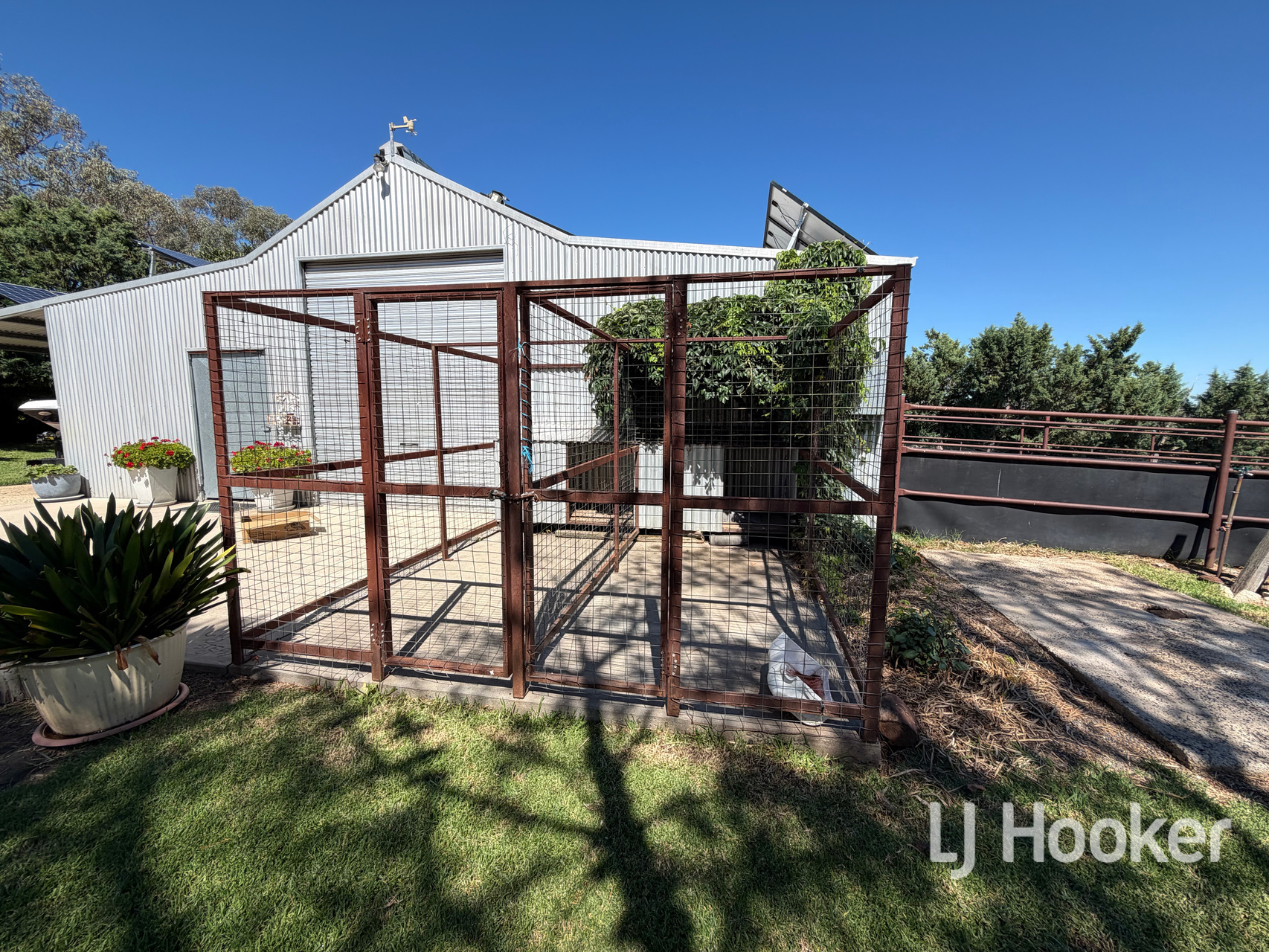 5-bedroom unit at 71 Gillespies Lane, Inverell, Nsw, 2360, Inverell, New South Wales