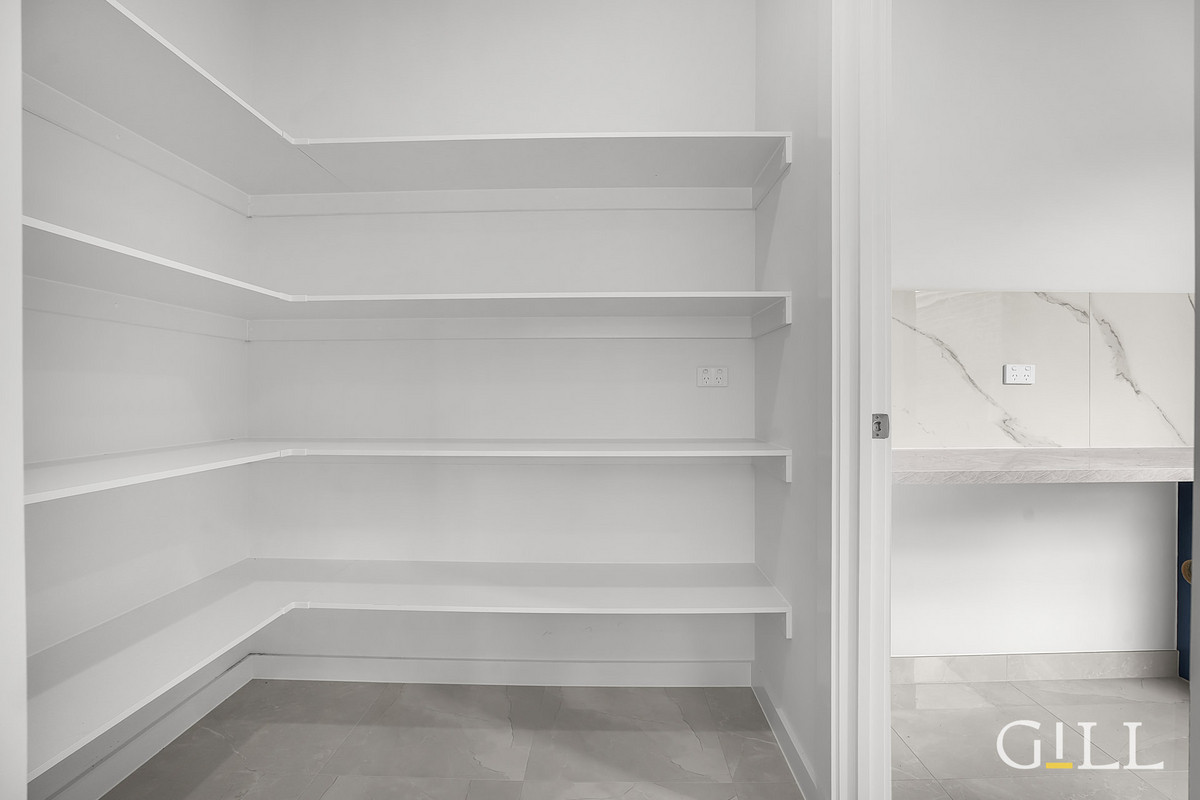 43 Villa Doria Drive, Clyde North, Vic, 3978 - Image 6