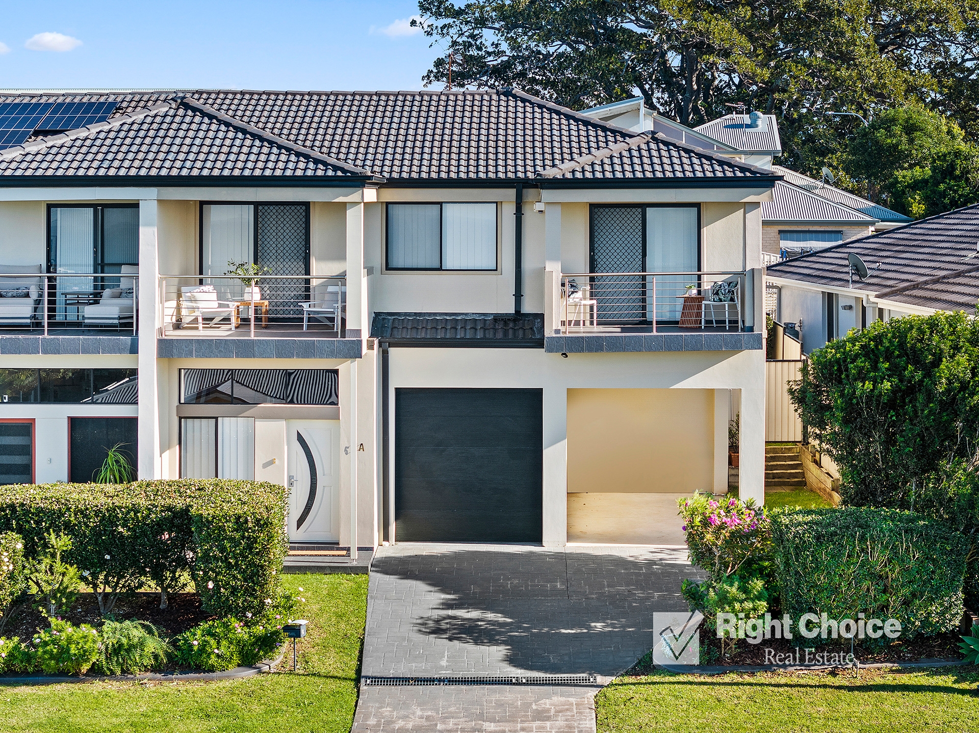 4-bedroom unit at 5 Dudgeon Street, Kiama, NSW 2533, Kiama, New South Wales