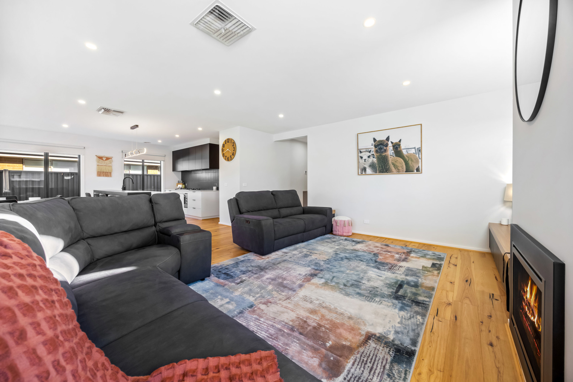 4-bedroom house at 69 Sydney Way, Alfredton, VIC 3350, Ballarat, Victoria