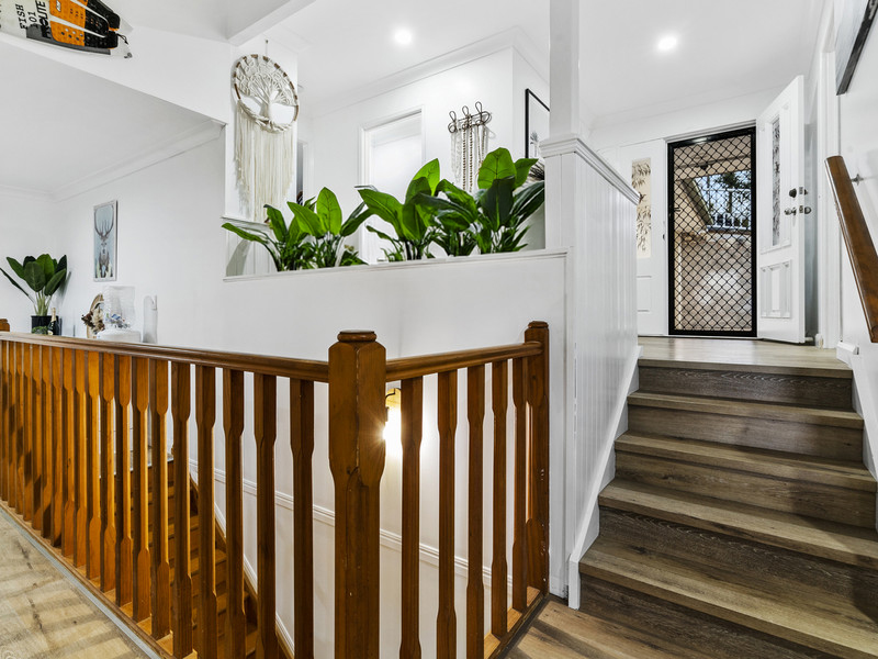 72 Hoffschildt Drive, Currumbin Waters, QLD 4223 - Image 3