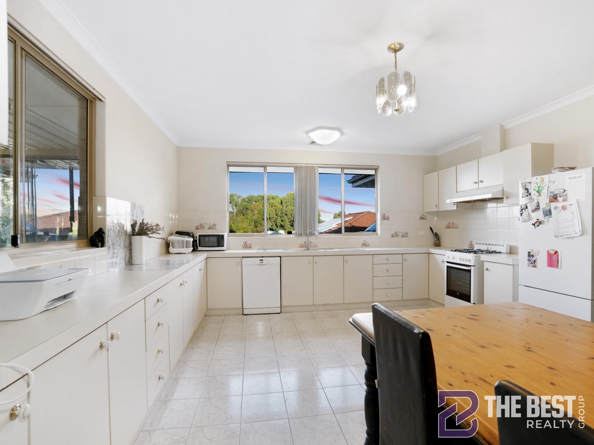 5-bedroom house at 3 TROODE STREET, Spearwood WA 6163, Cockburn, Western Australia