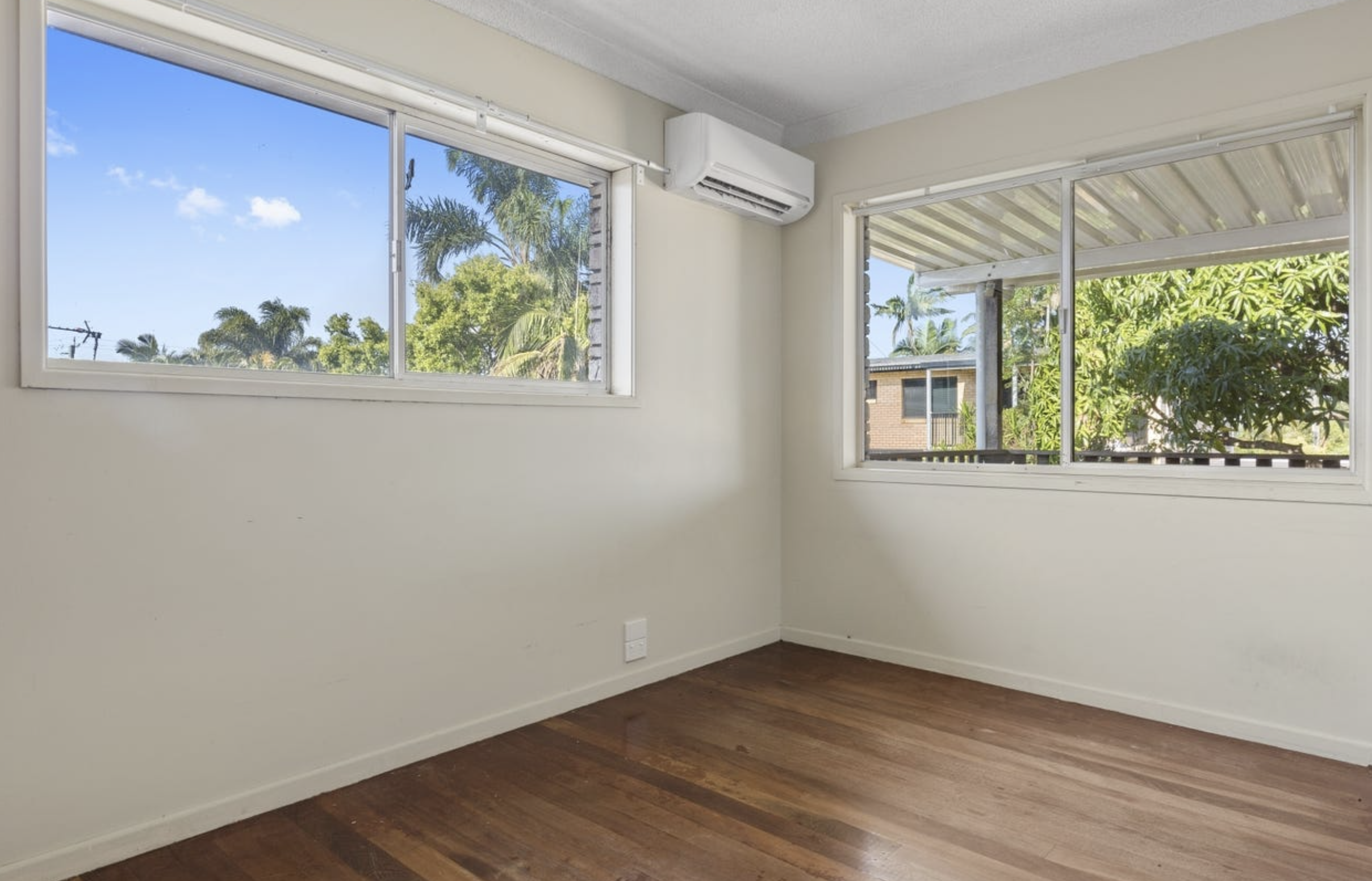 222 BENOWA ROAD, Benowa QLD 4217 - Image 5
