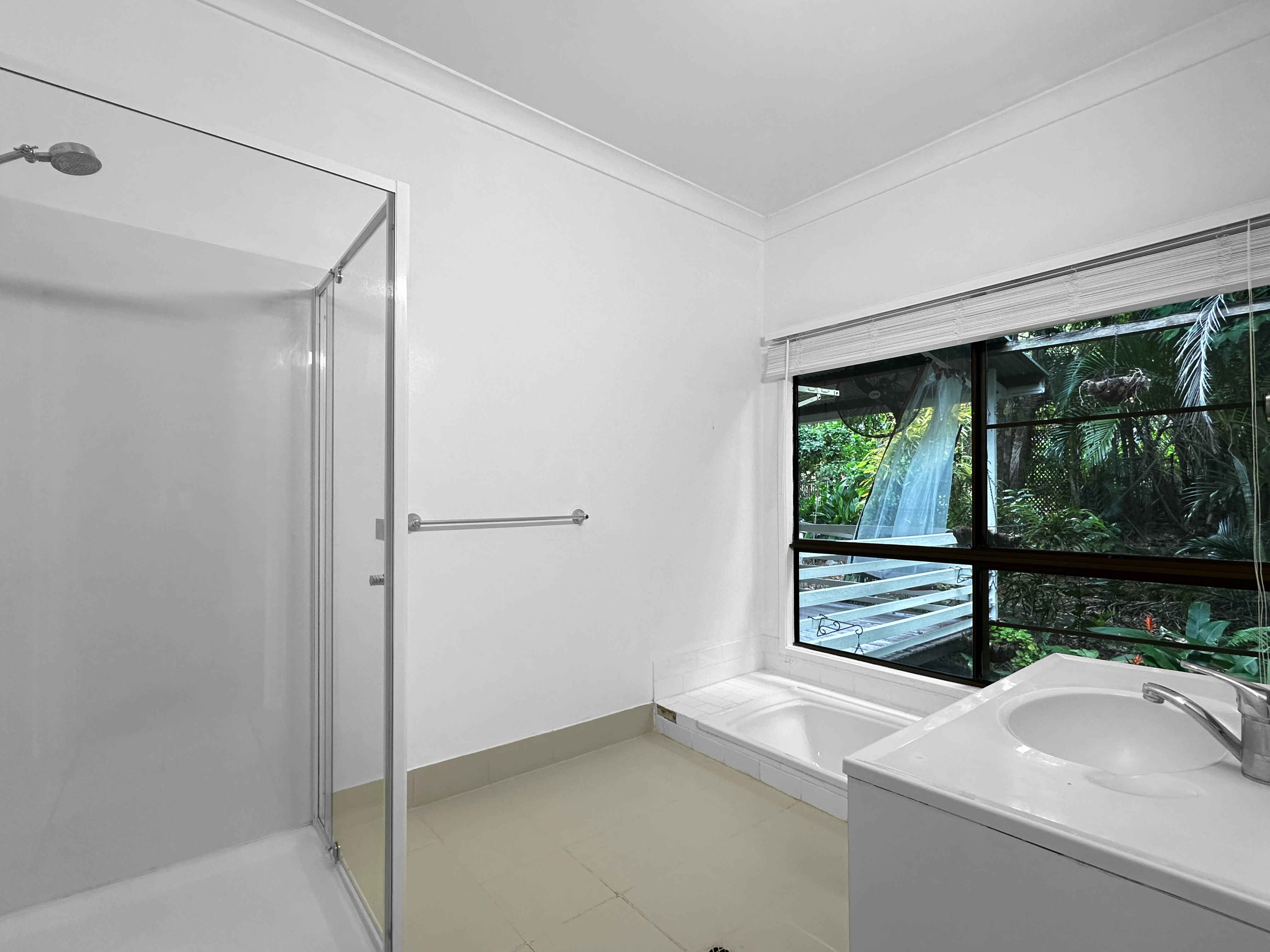 4-bedroom house at 39 HAYLES AVENUE, Arcadia QLD 4819, Townsville, Queensland