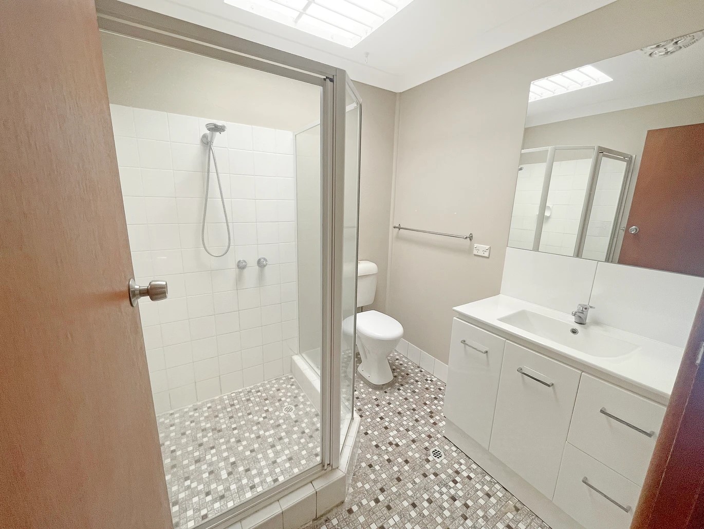 4-bedroom unit at 31 Bultje Street, Dubbo, NSW 2830, Dubbo, New South Wales