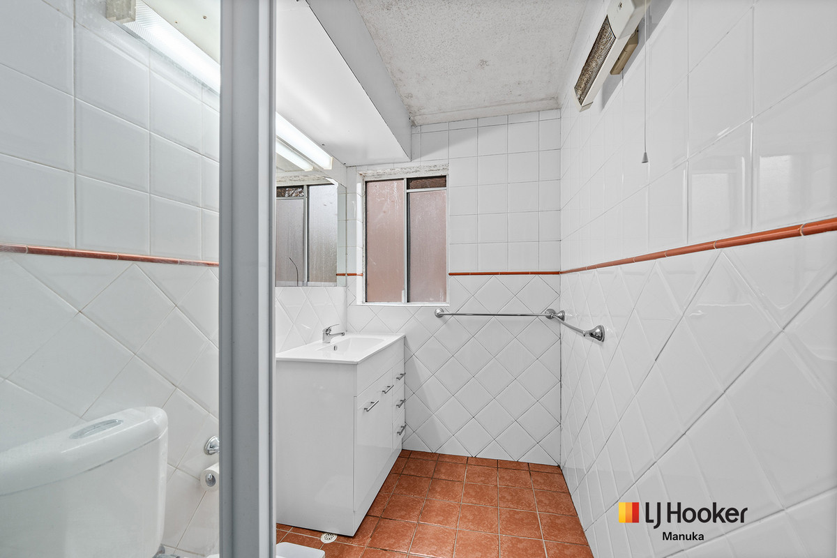 UNIT 1 CLAIR HILL COURT 99 CANBERRA AVENUE, Griffith ACT 2603 - Image 9