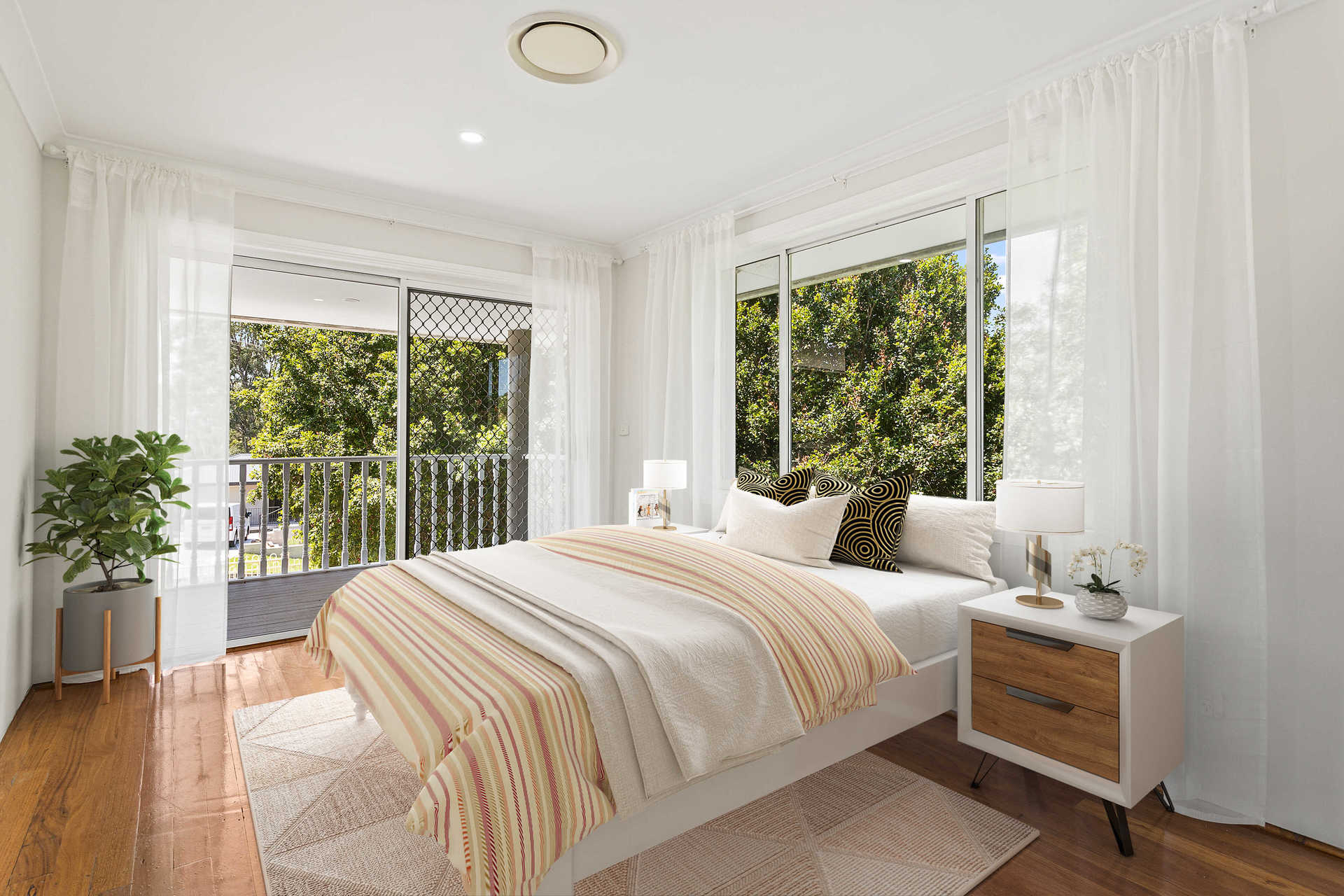 5-bedroom house at 2 BRUCE STREET, Unanderra NSW 2526, Wollongong, New South Wales