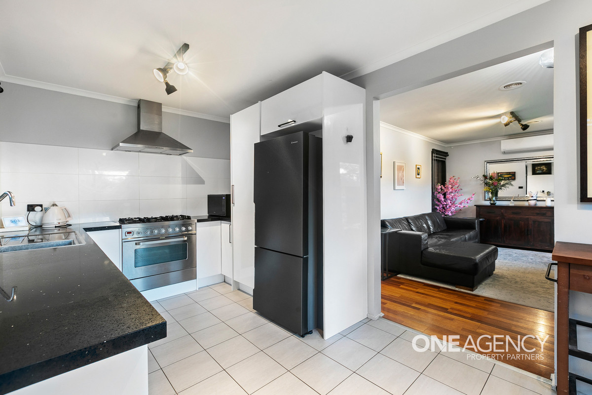 3-bedroom house at 70 Mintaro Way, Seabrook, VIC 3028, Hobsons Bay, Victoria