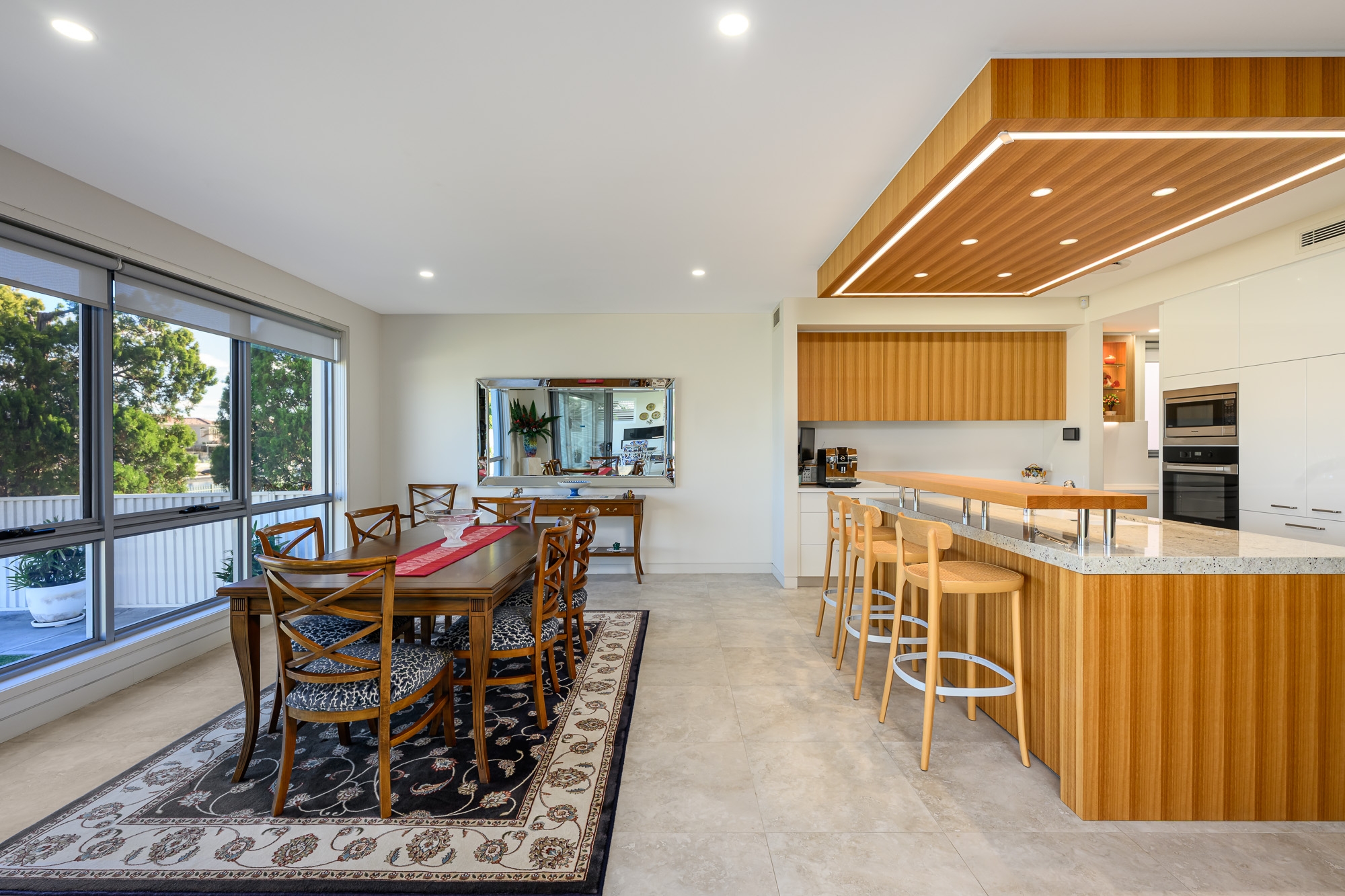 12 LACHLAN AVENUE, Sylvania Waters NSW 2224 - Image 8