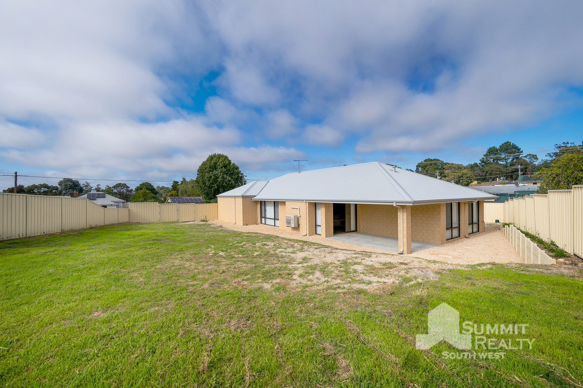 4-bedroom house at 37 Moore Street, Collie, WA 6225, Collie, Western Australia