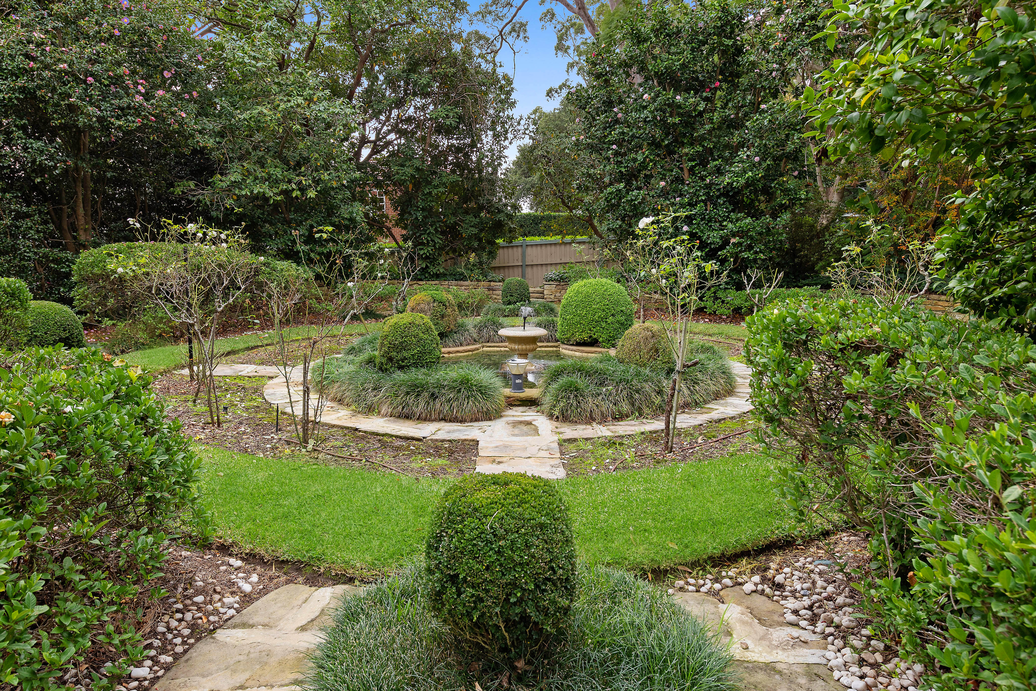 5-bedroom house at 4 ILLOURA AVENUE, Wahroonga NSW 2076, Ku-Ring-Gai, New South Wales