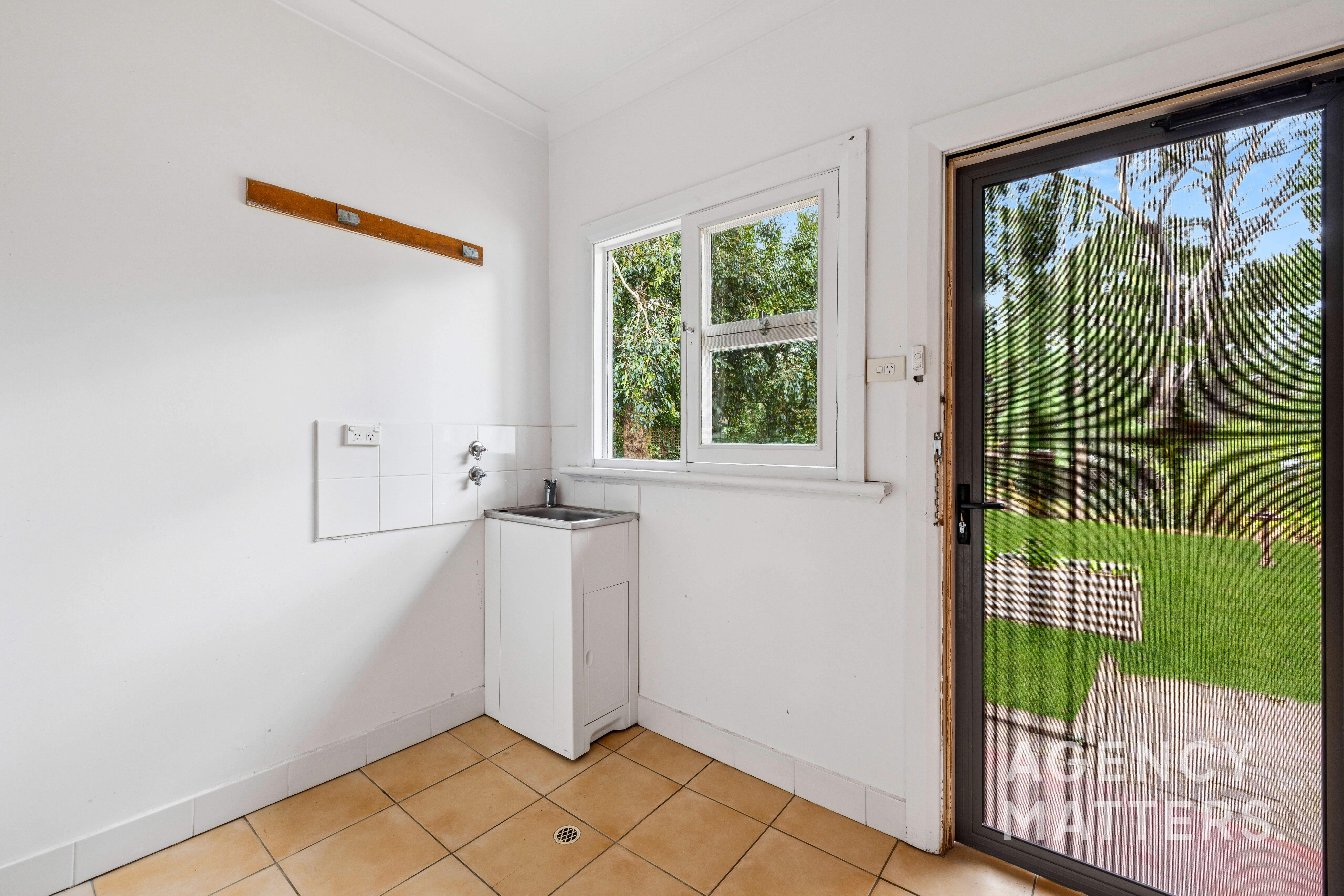 3-bedroom house at 5 Ramsay Street, Mount Barker, SA 5251, Mount Barker, South Australia