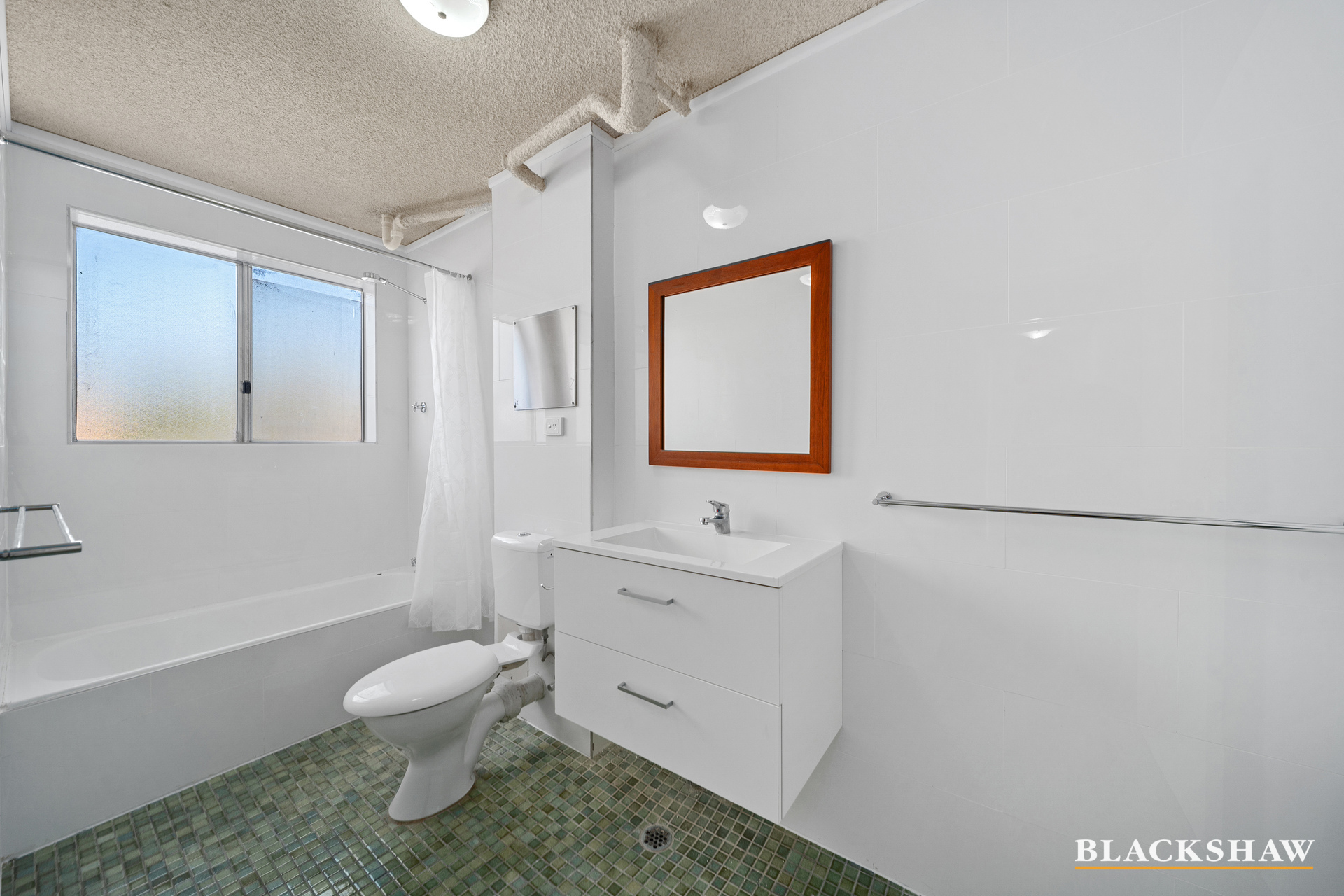 14 15 CREST ROAD, CRESTWOOD NSW 2620 - Image 7