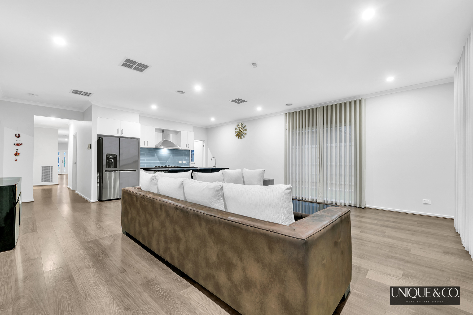 8 Magdala Street, Werribee, VIC 3030 - Image 10