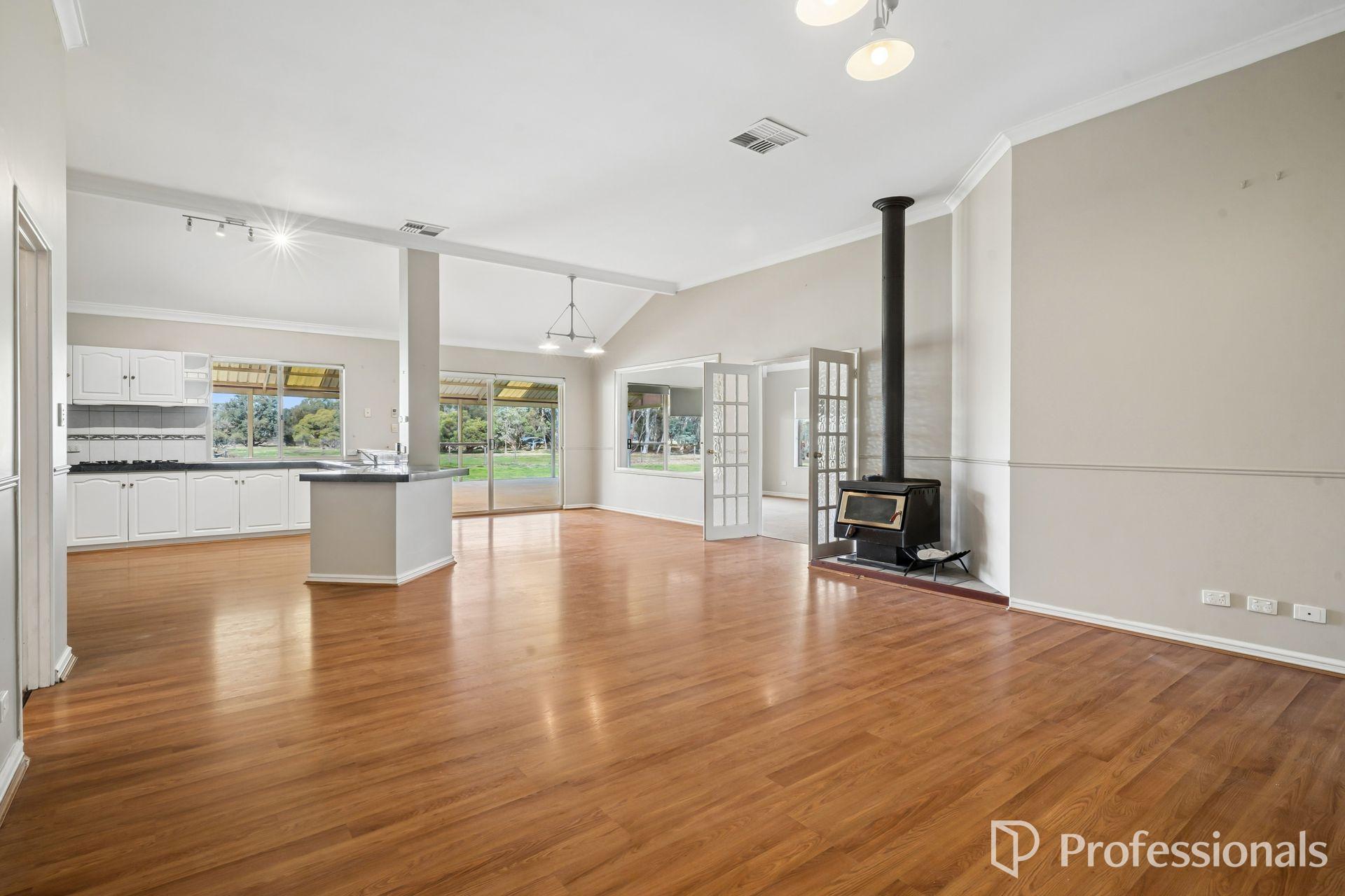 4-bedroom house at 31 Simmental Place, Oakford, WA 6121, Serpentine-Jarrahdale, Western Australia