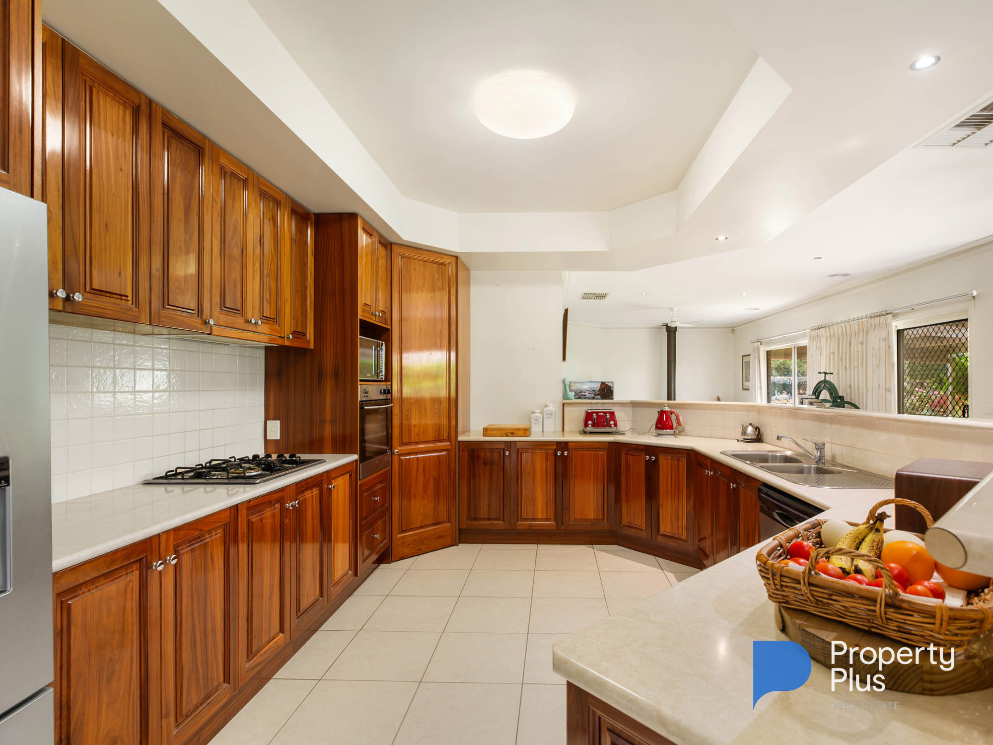 11 BATTUNGA COURT, Strathfieldsaye VIC 3551 - Image 2