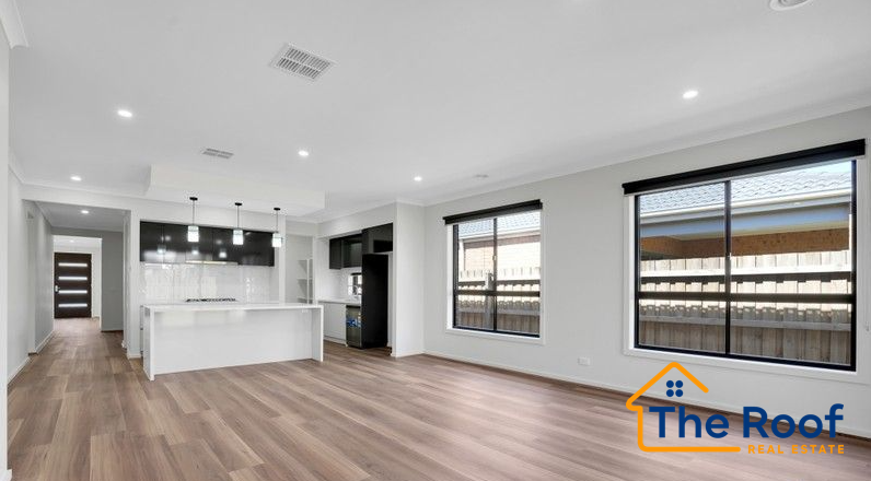 19 Tamworth Drive, Rockbank, VIC 3335 - Image 4