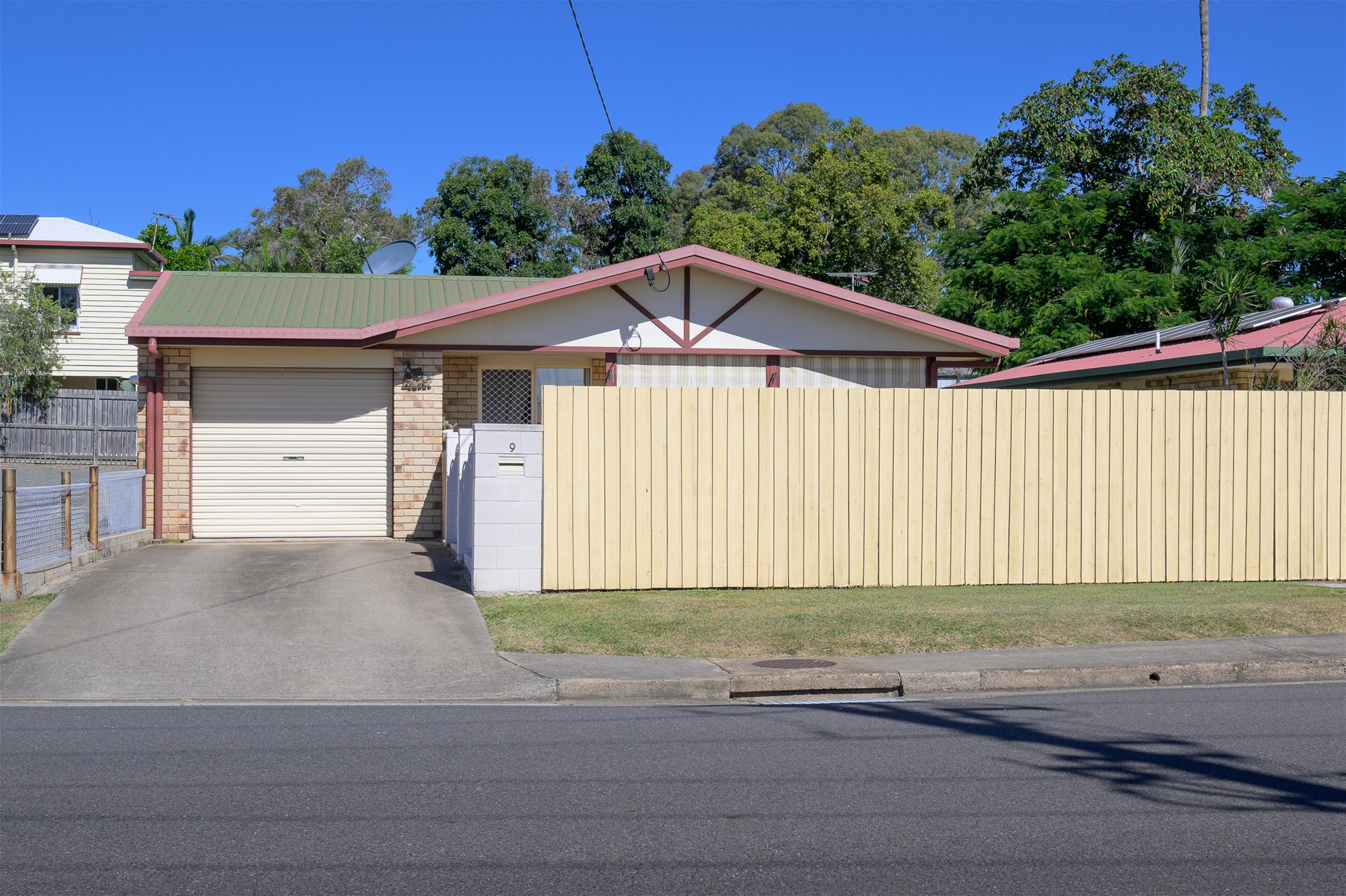 9 SHORT STREET, South Gladstone QLD 4680 - Image 1