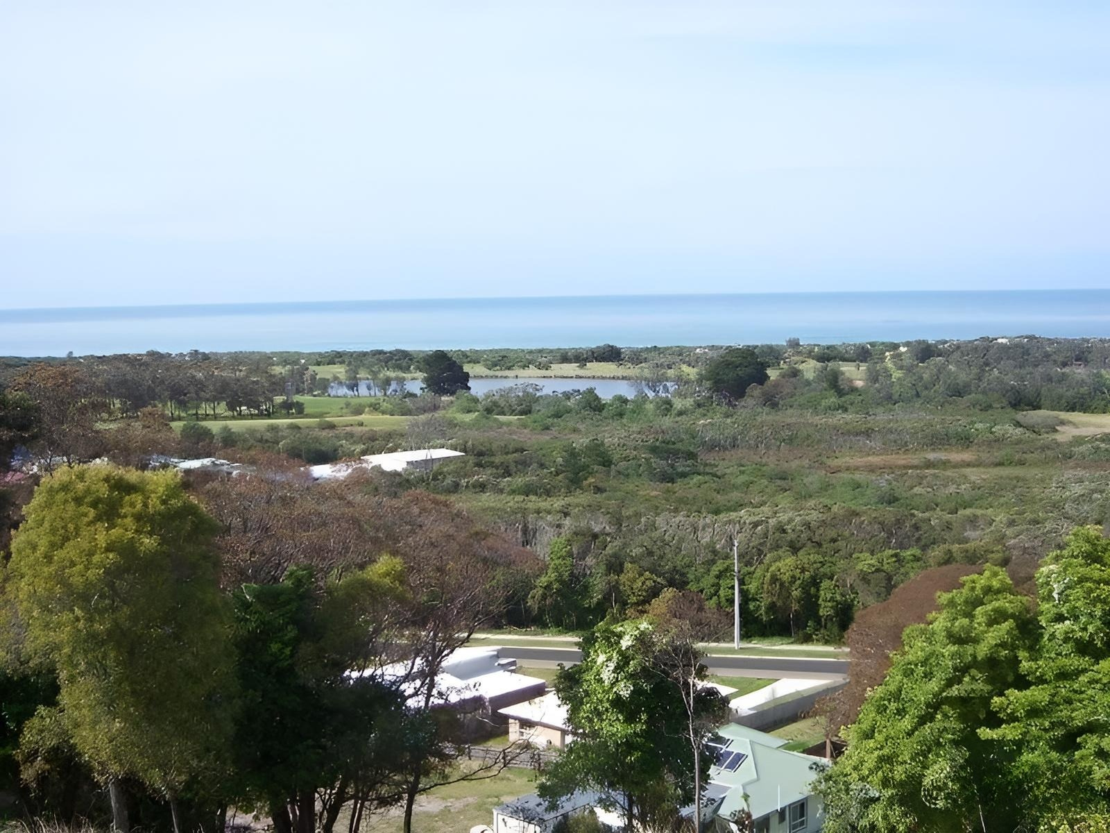 31 LYREBIRD COURT, Lakes Entrance VIC 3909 - Image 4
