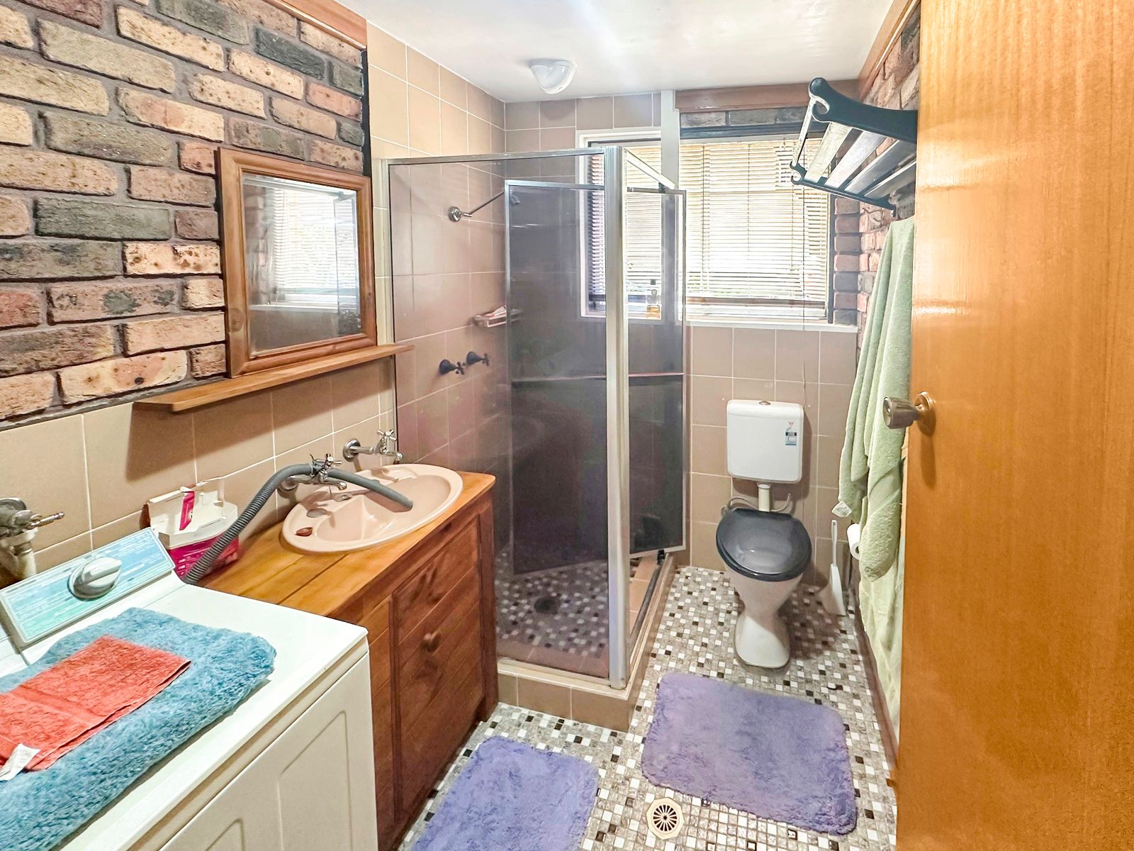 5-bedroom unit at 60-62 Promontory Way, North Arm Cove, NSW 2324, Mid-Coast, New South Wales