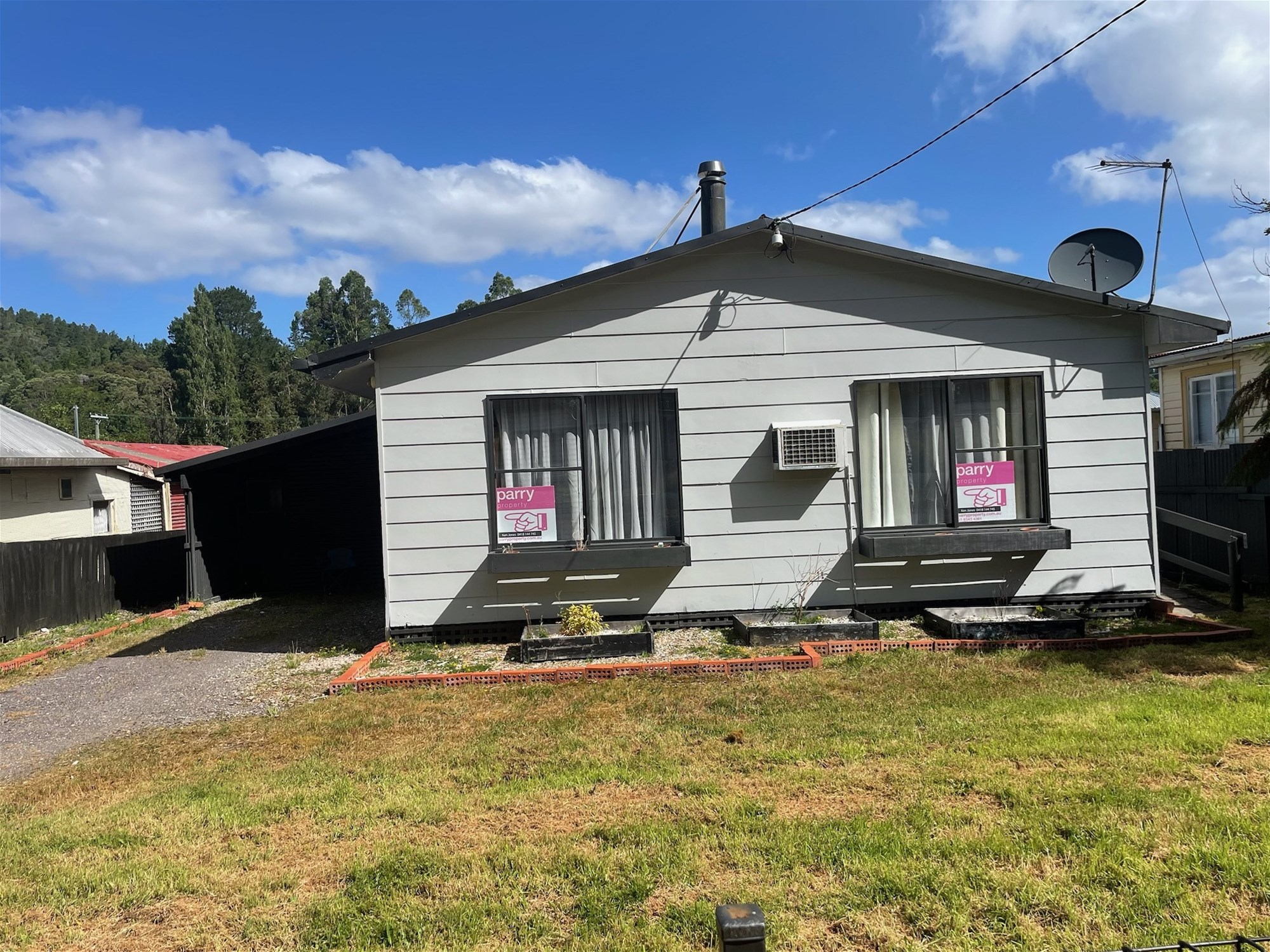 9 Urquhart Street, Queenstown, TAS 7467 - Image 1