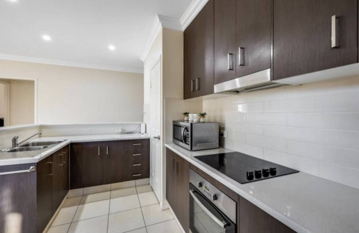 3-bedroom house at 49 BERGHOFER DRIVE, Oakey QLD 4401, Toowoomba, Queensland