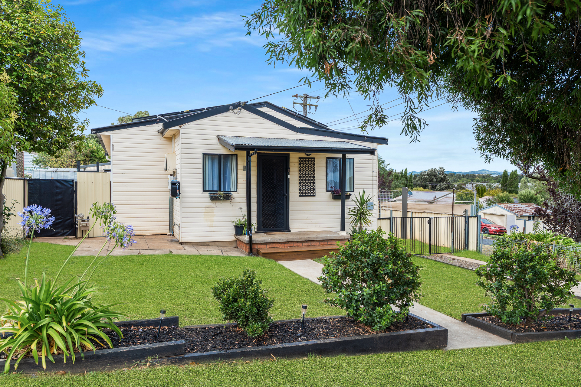 20 BUNA STREET, Orange NSW 2800 - Image 1