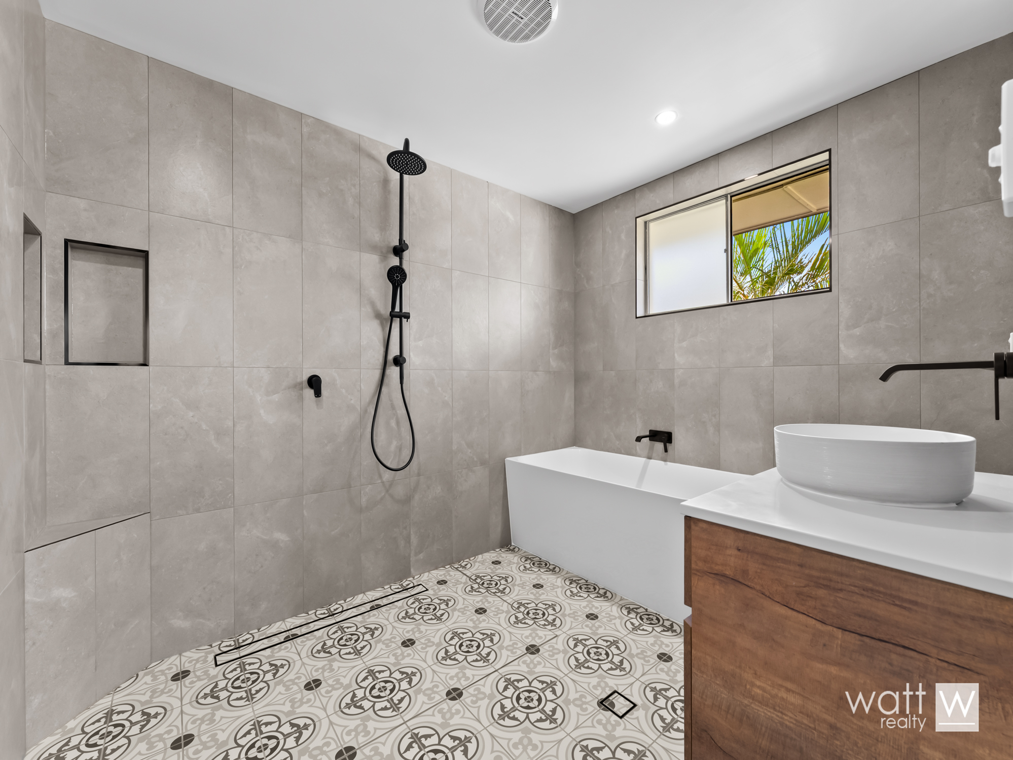5-bedroom house at 26 BINOWEE STREET, Aspley QLD 4034, Brisbane, Queensland