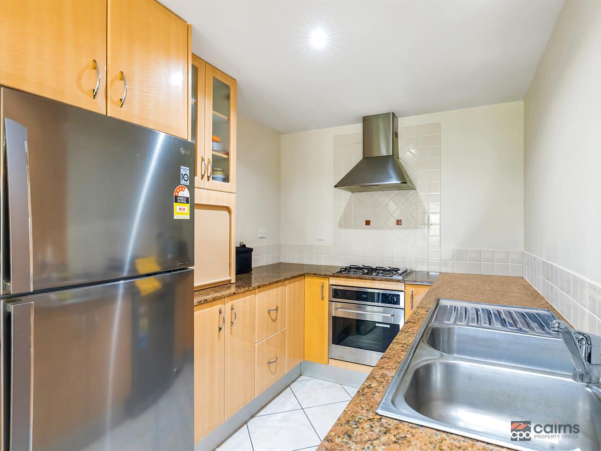 808/2-10 Greenslopes Street, Cairns North, QLD 4870 - Image 2