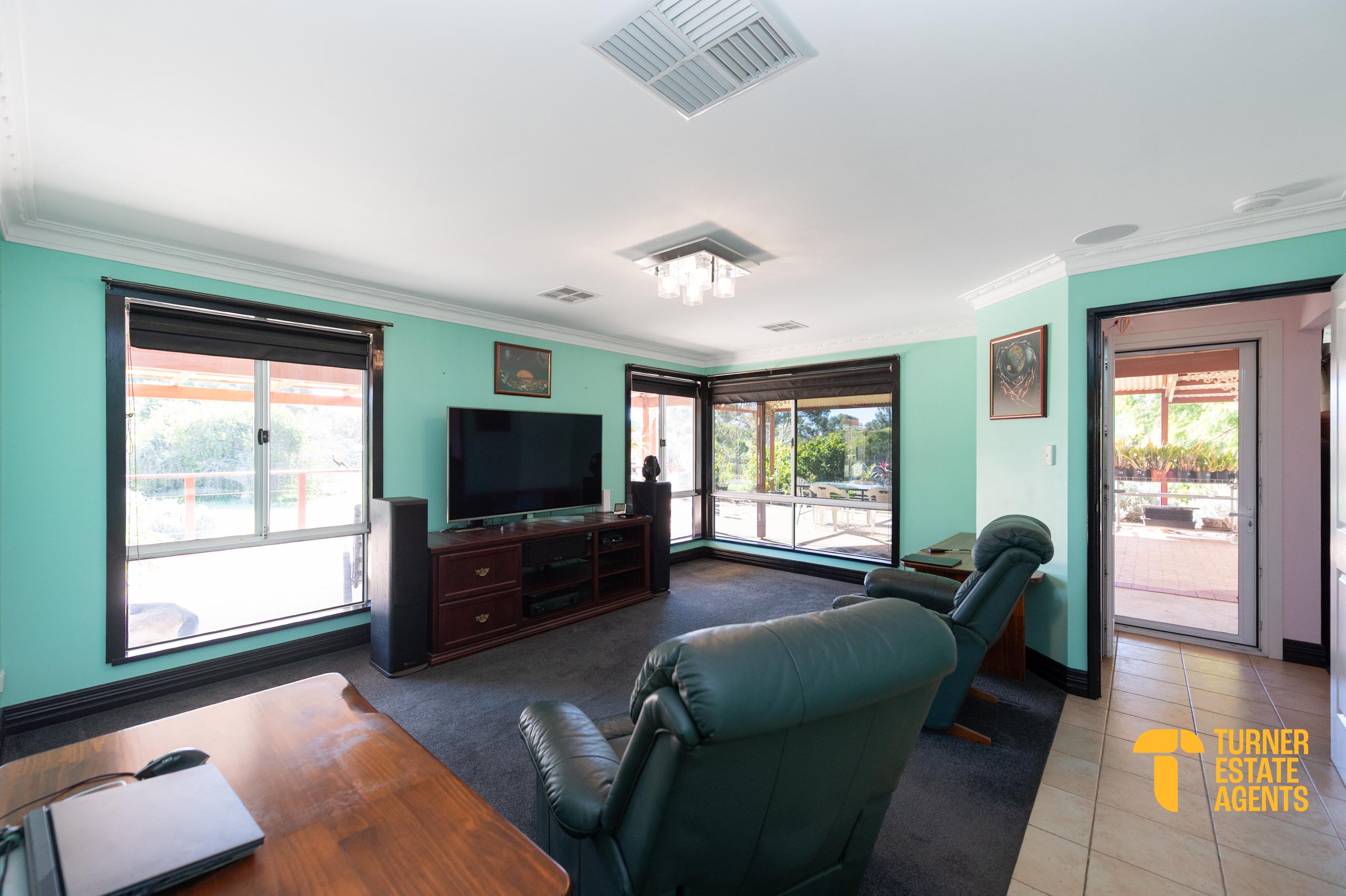 5-bedroom house at 241 Hyde Drive, Wundowie, WA 6560, Northam, Western Australia