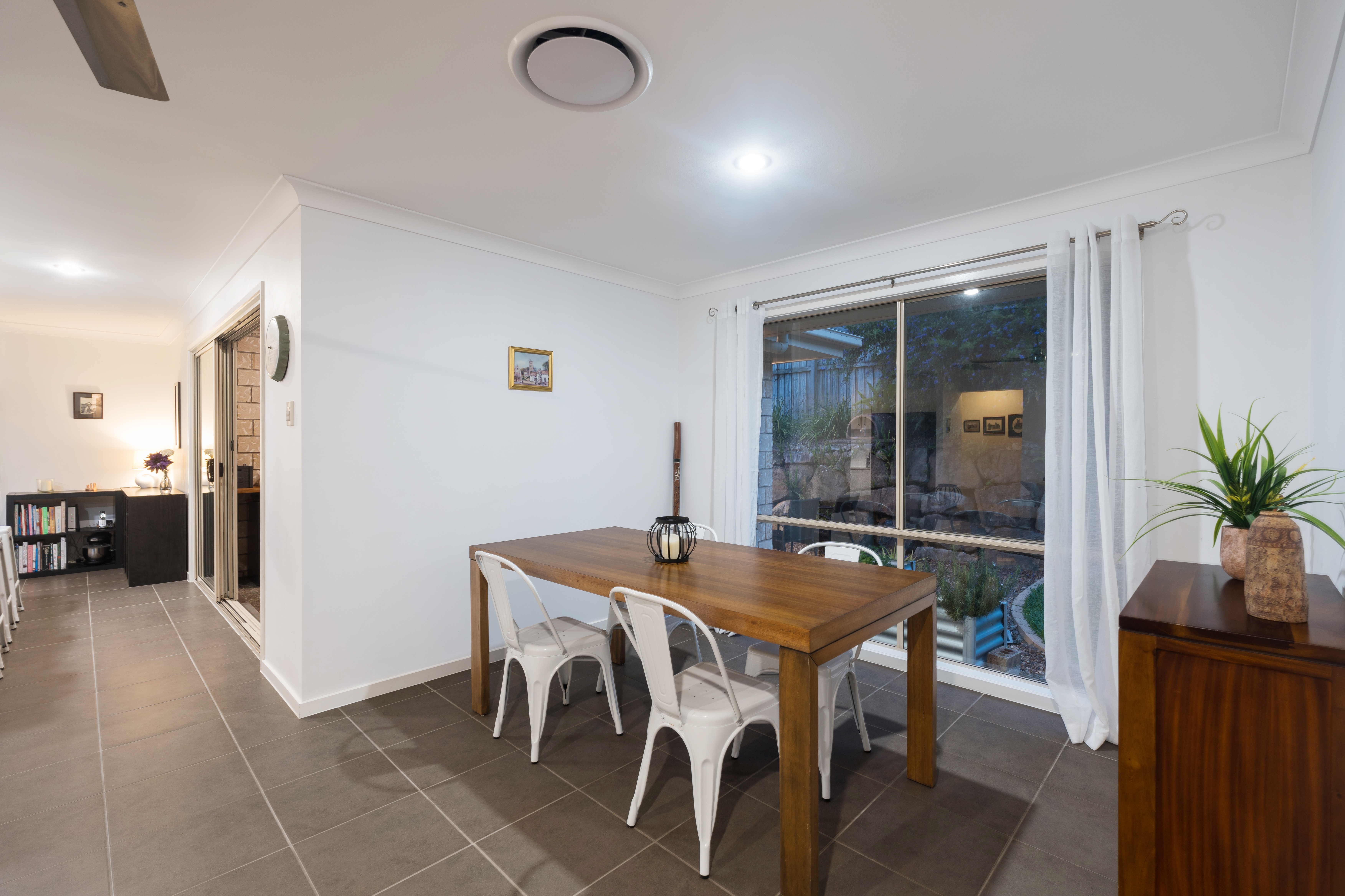 8 Bellinger Key, Pacific Pines, Qld, 4211 - Image 5